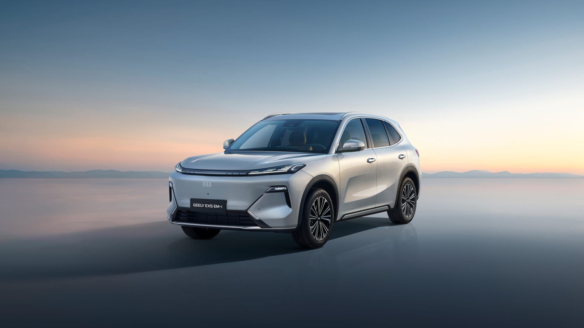 Geely EX5 Гибрид