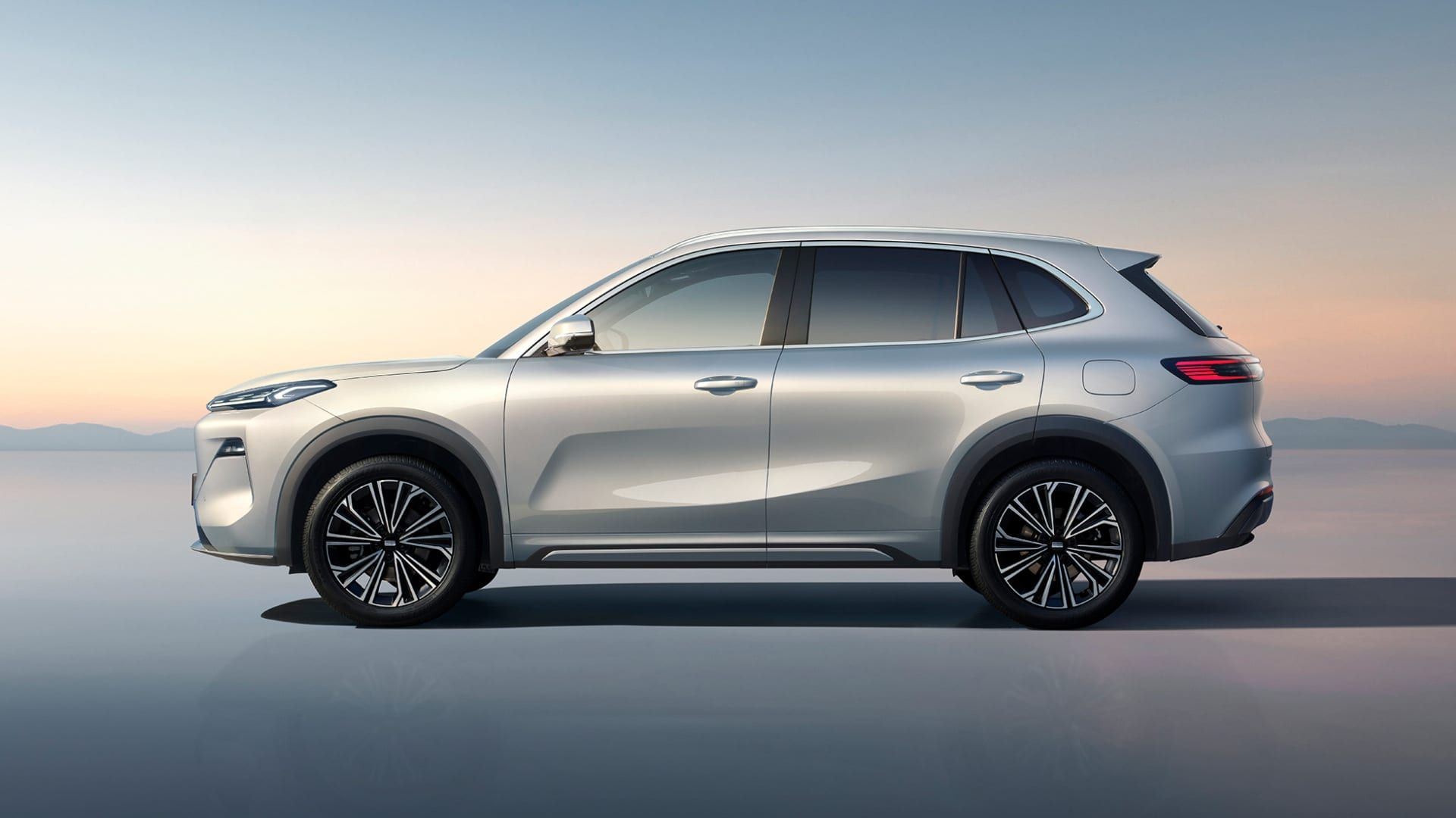 Geely EX5 Гибрид