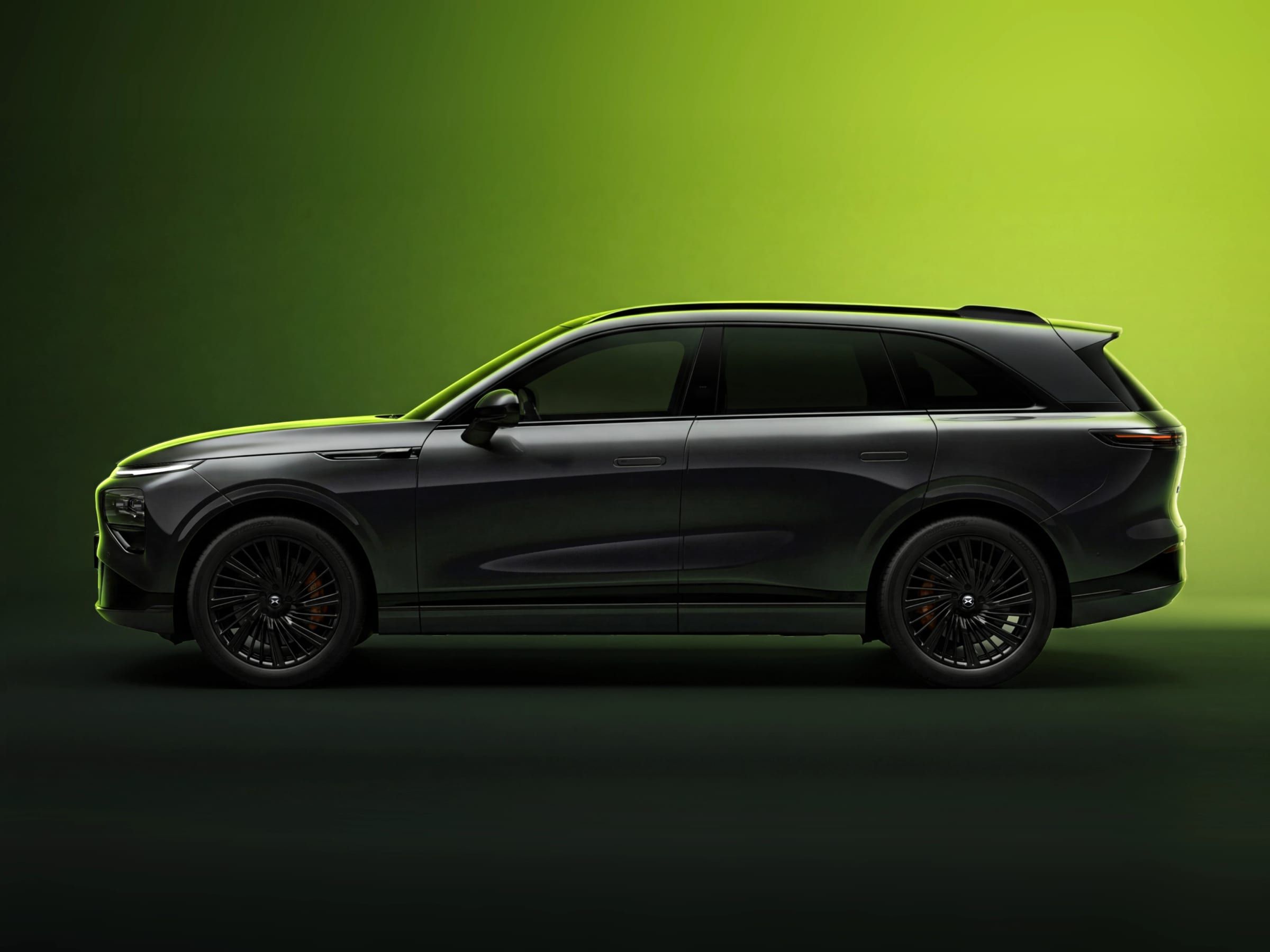 Xpeng G9