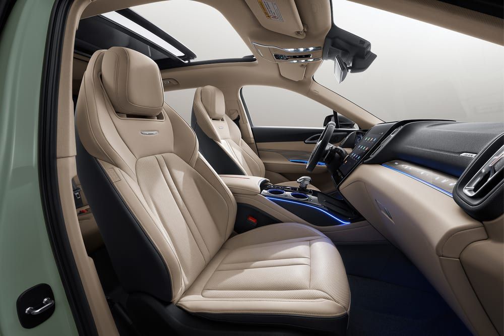 Hongqi HS3