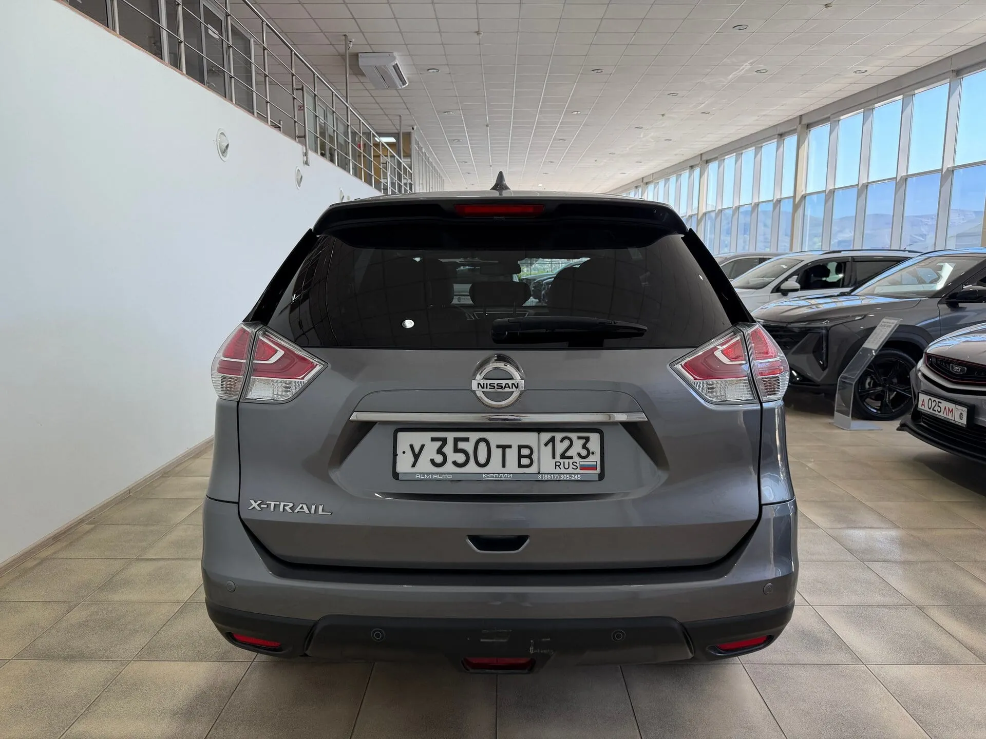 Nissan X-Trail — фото 5 из 37