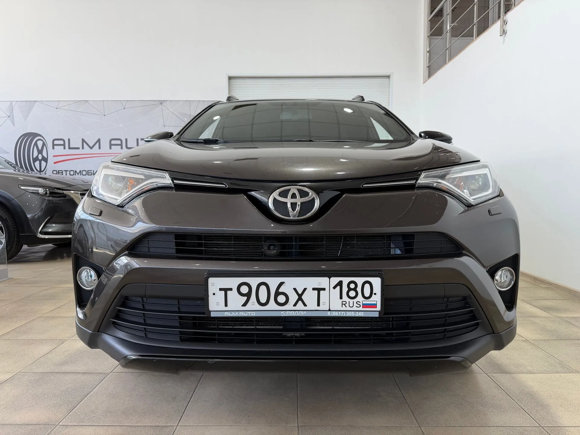 Toyota RAV4 — фото 16 из 39