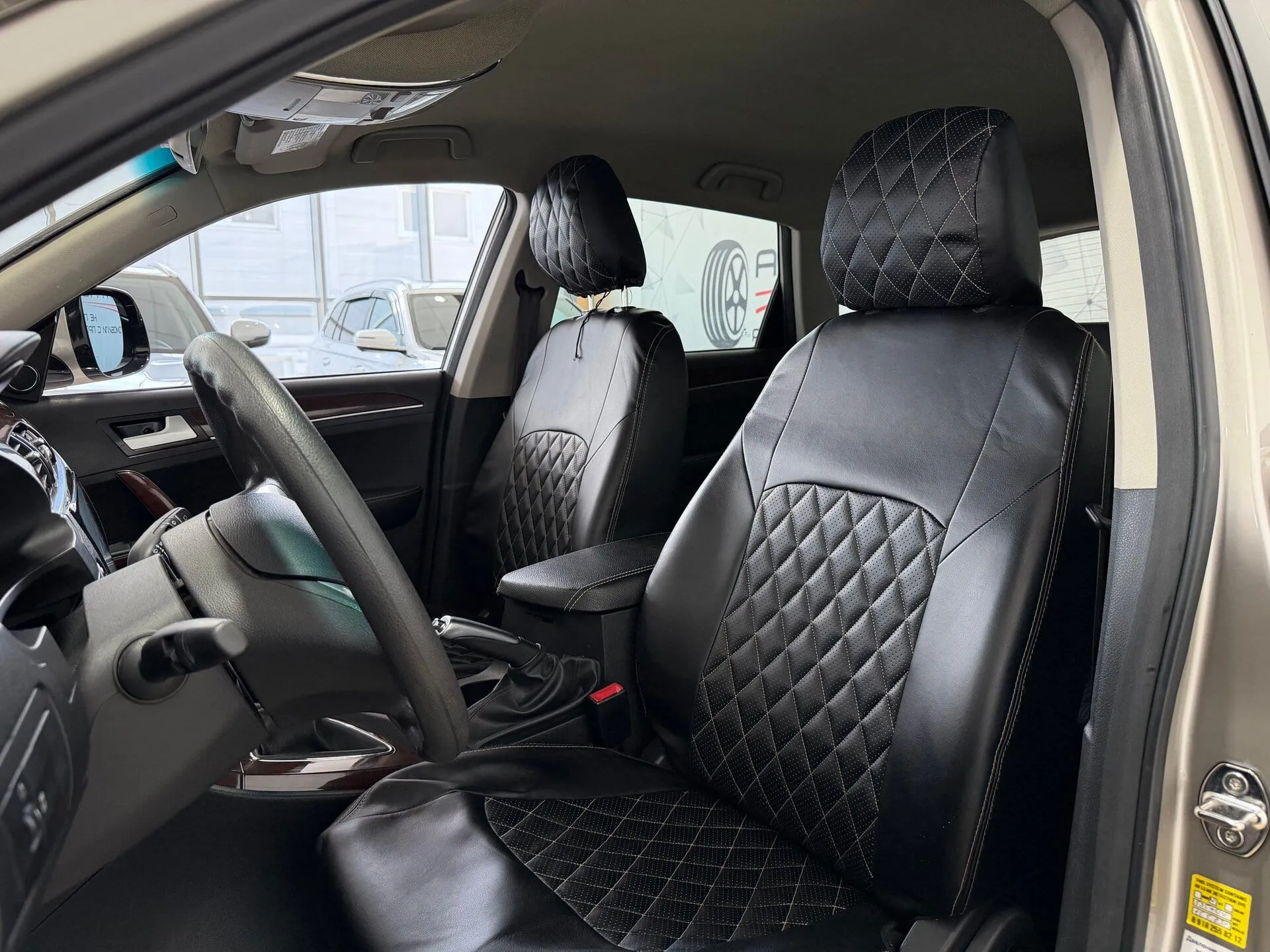 Zotye T600 — фото 31 из 34