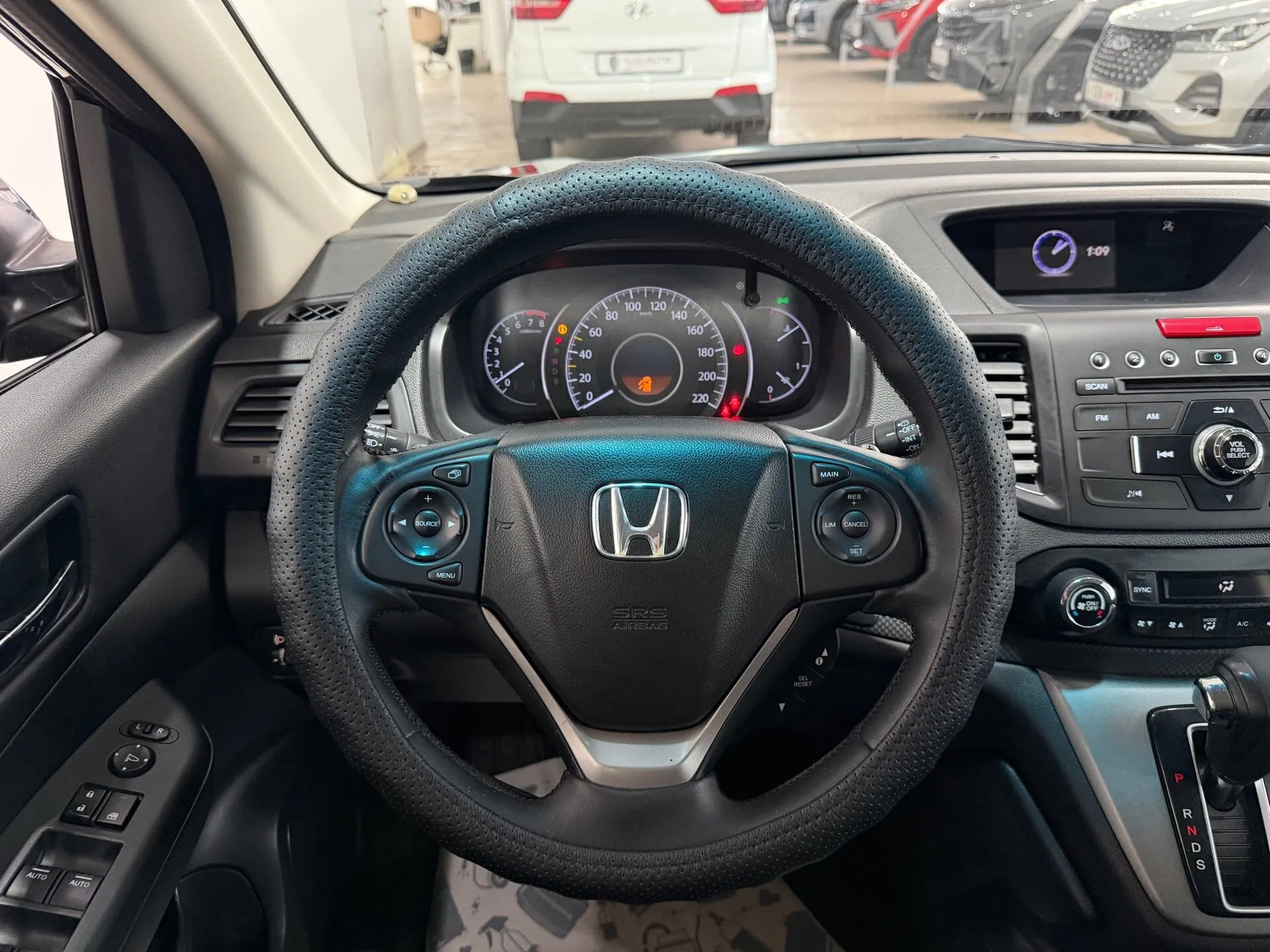 Honda CR-V — фото 11 из 30
