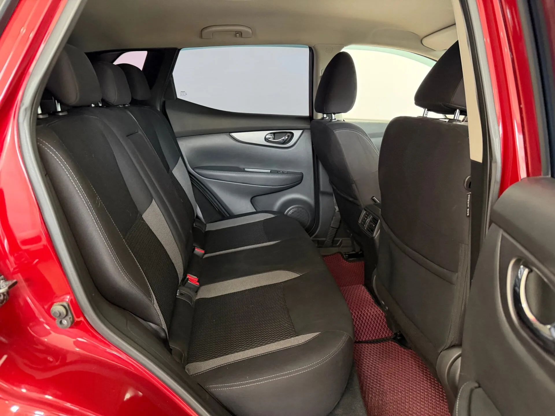 Nissan Qashqai — фото 15 из 28