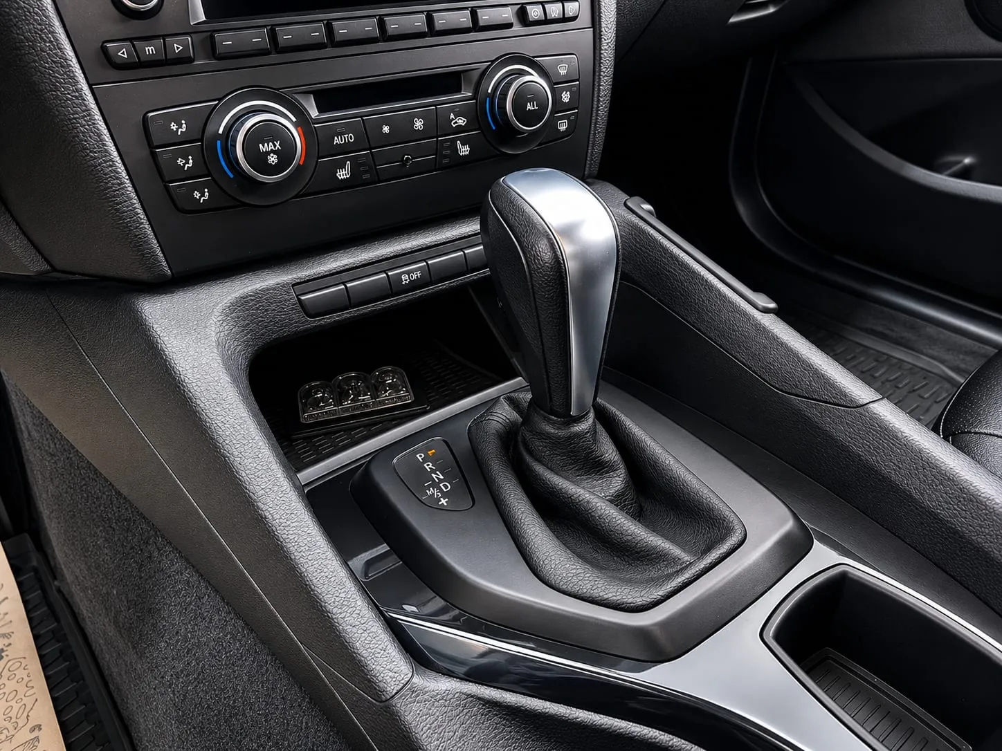 BMW X1 — фото 14 из 32