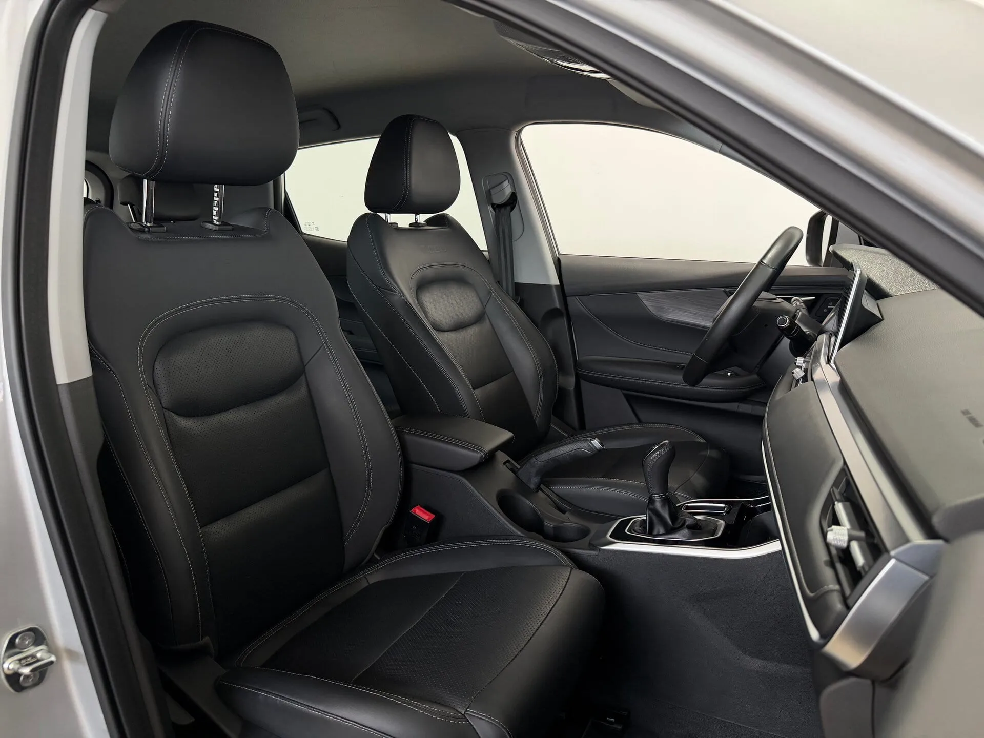 Chery Tiggo 4 Pro — фото 26 из 36