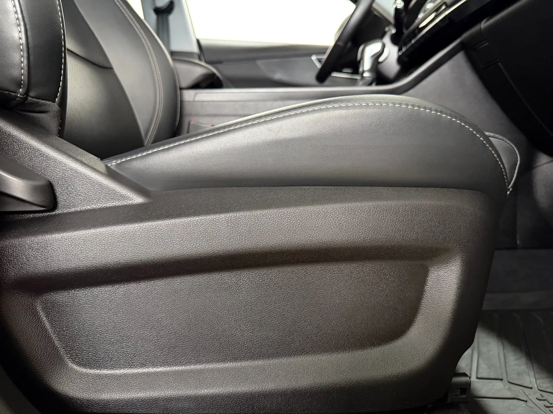 Chery Tiggo 4 Pro — фото 28 из 38