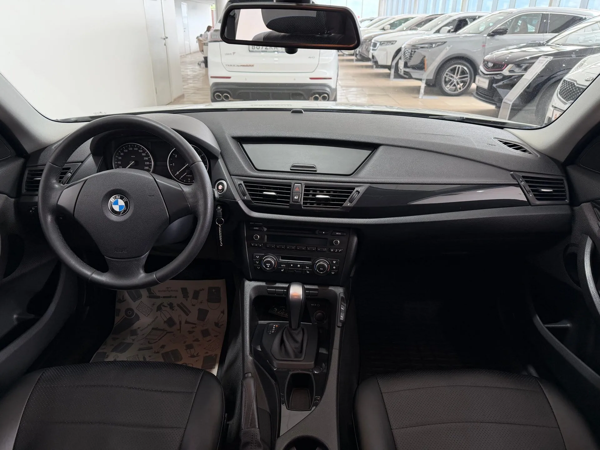 BMW X1 — фото 9 из 32