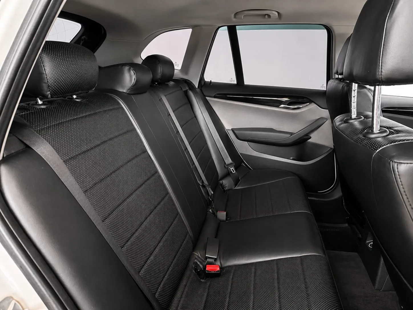 BMW X1 — фото 28 из 32