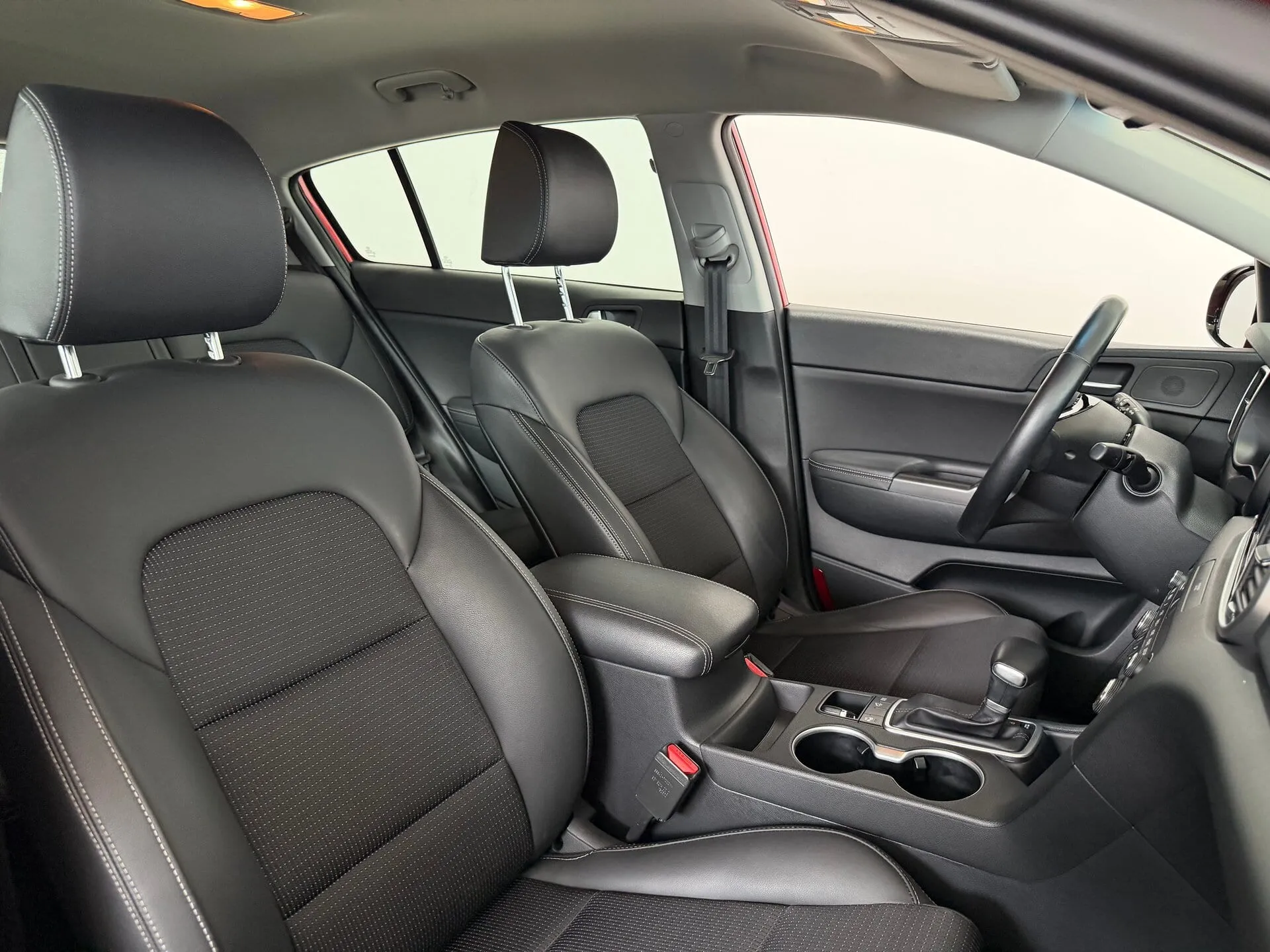 Kia Sportage — фото 29 из 37