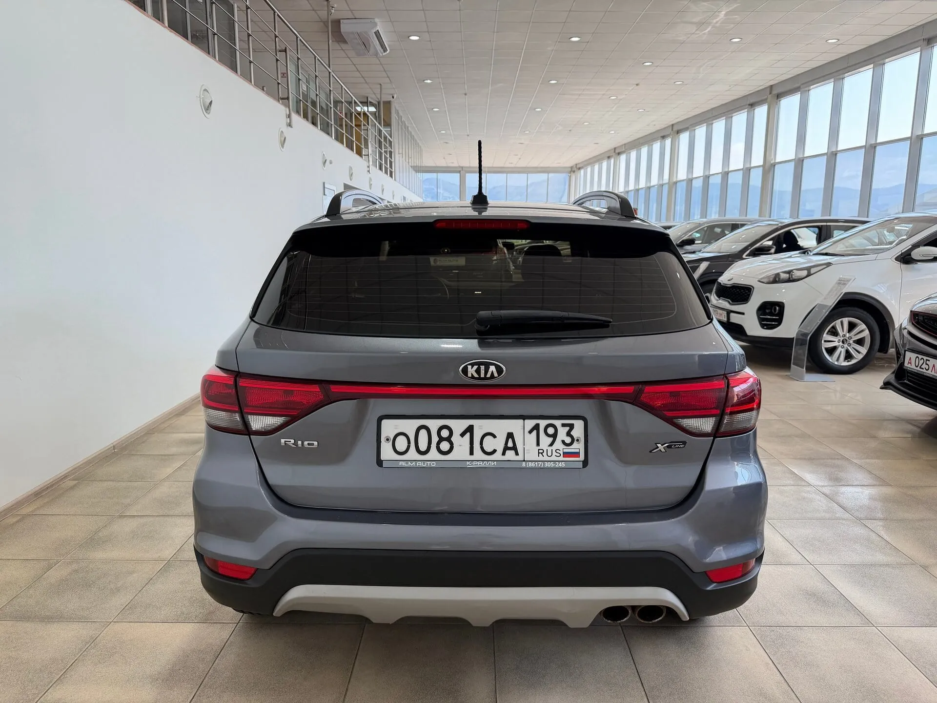 Kia Rio — фото 5 из 36