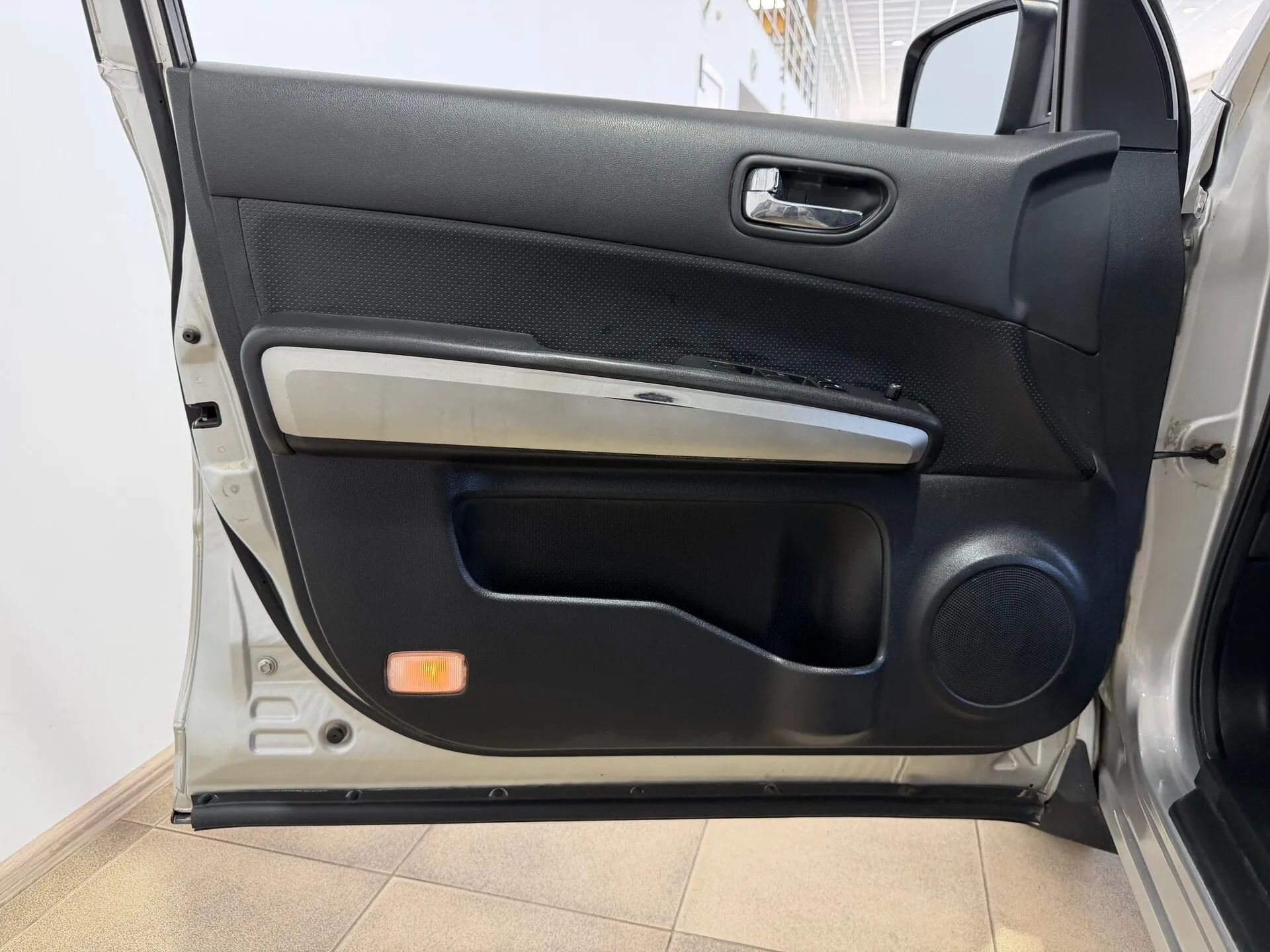 Nissan X-Trail — фото 29 из 35