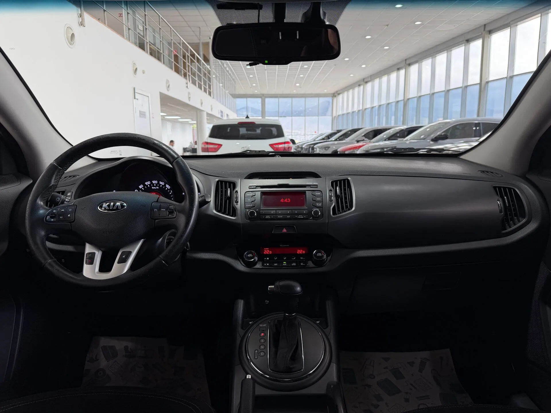 Kia Sportage — фото 9 из 31