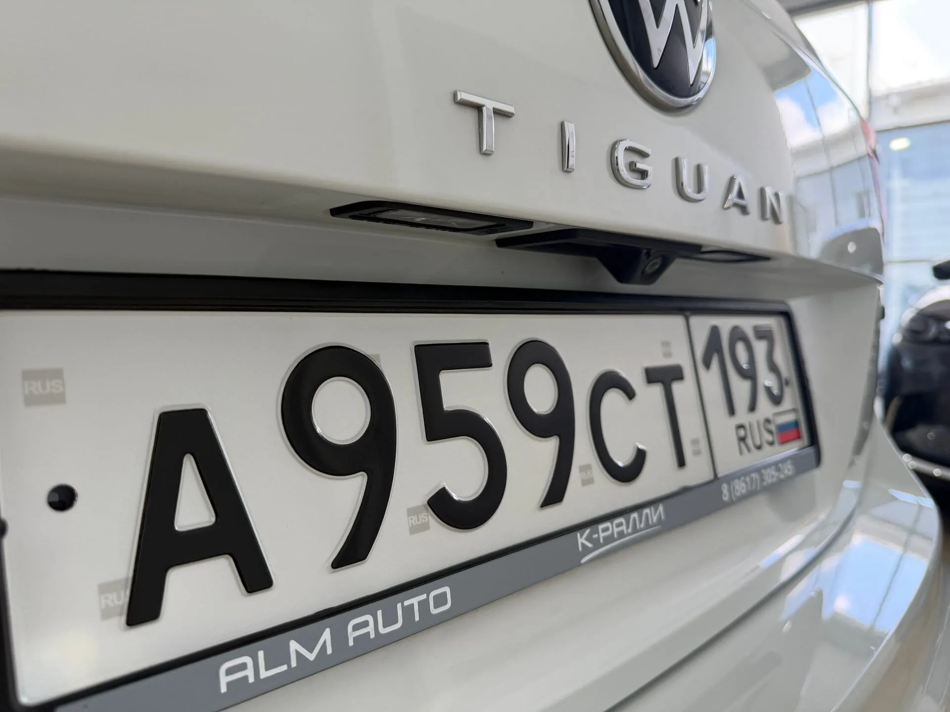Volkswagen Tiguan — фото 21 из 36