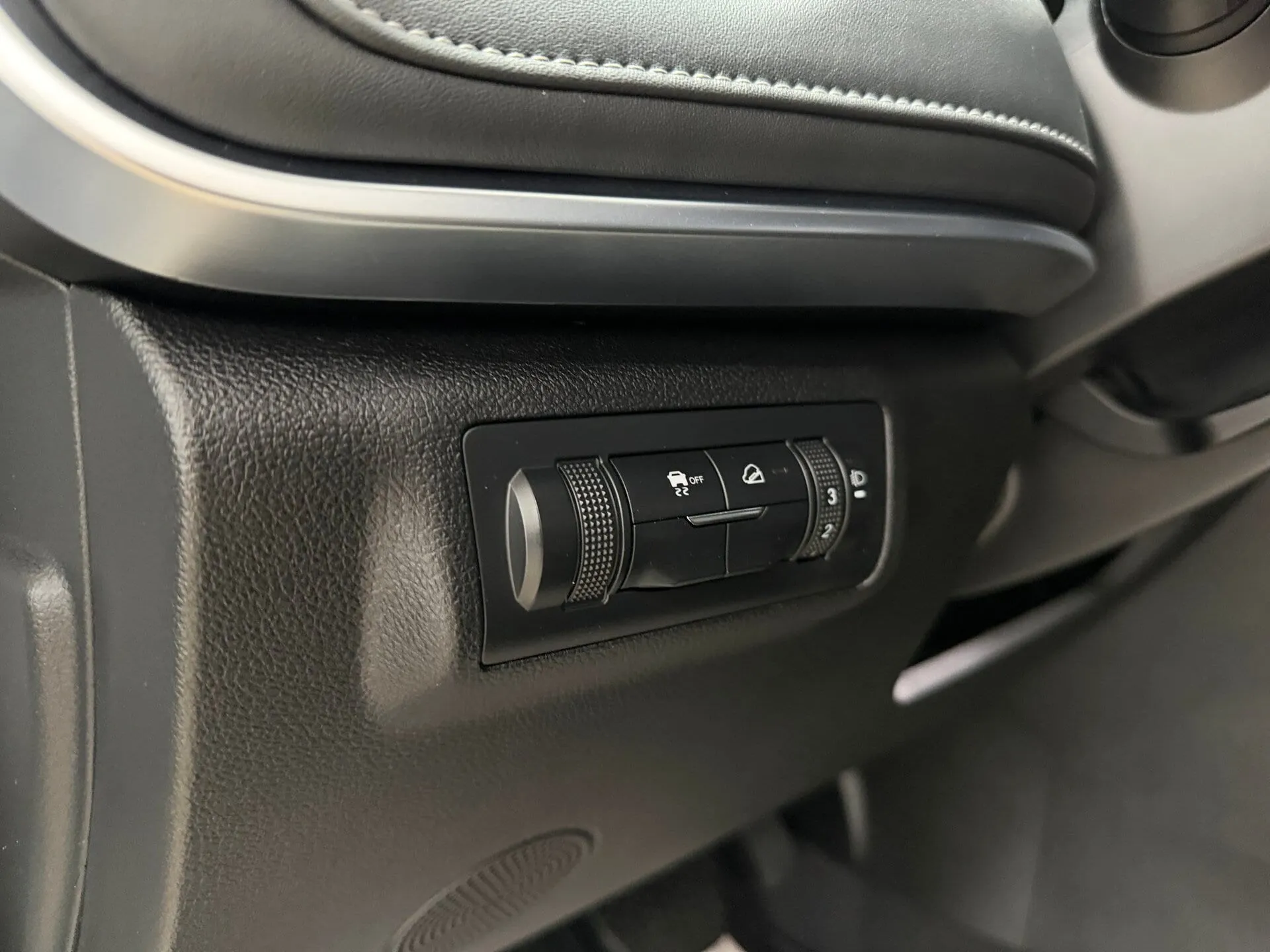Chery Tiggo 4 Pro — фото 34 из 38