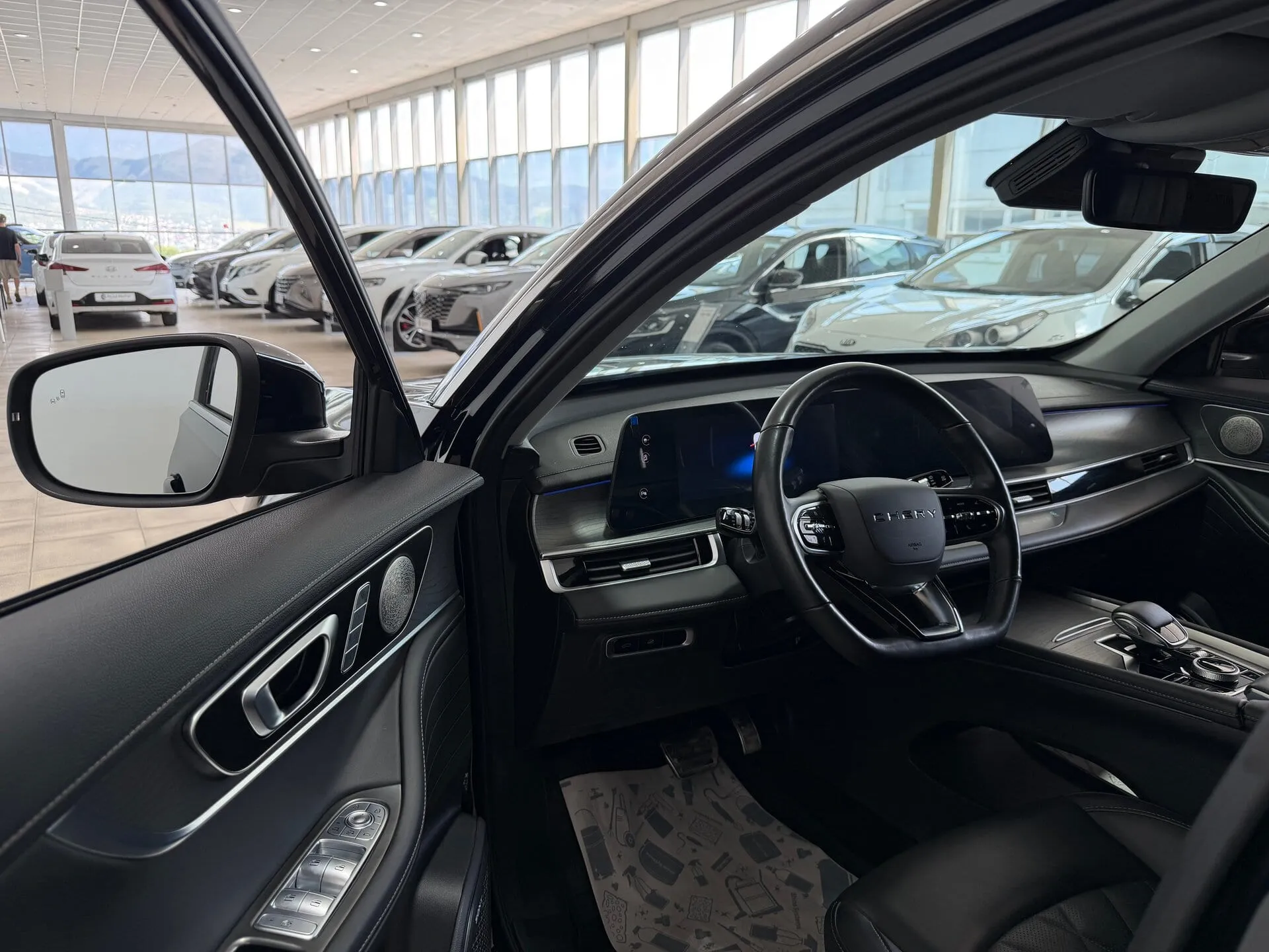 Chery Tiggo 8 Pro Max — фото 8 из 45