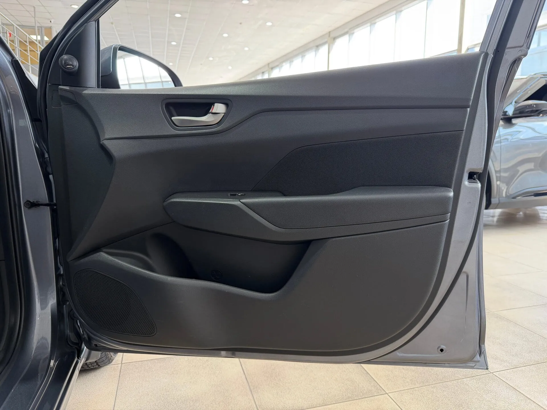 Hyundai Solaris — фото 26 из 34