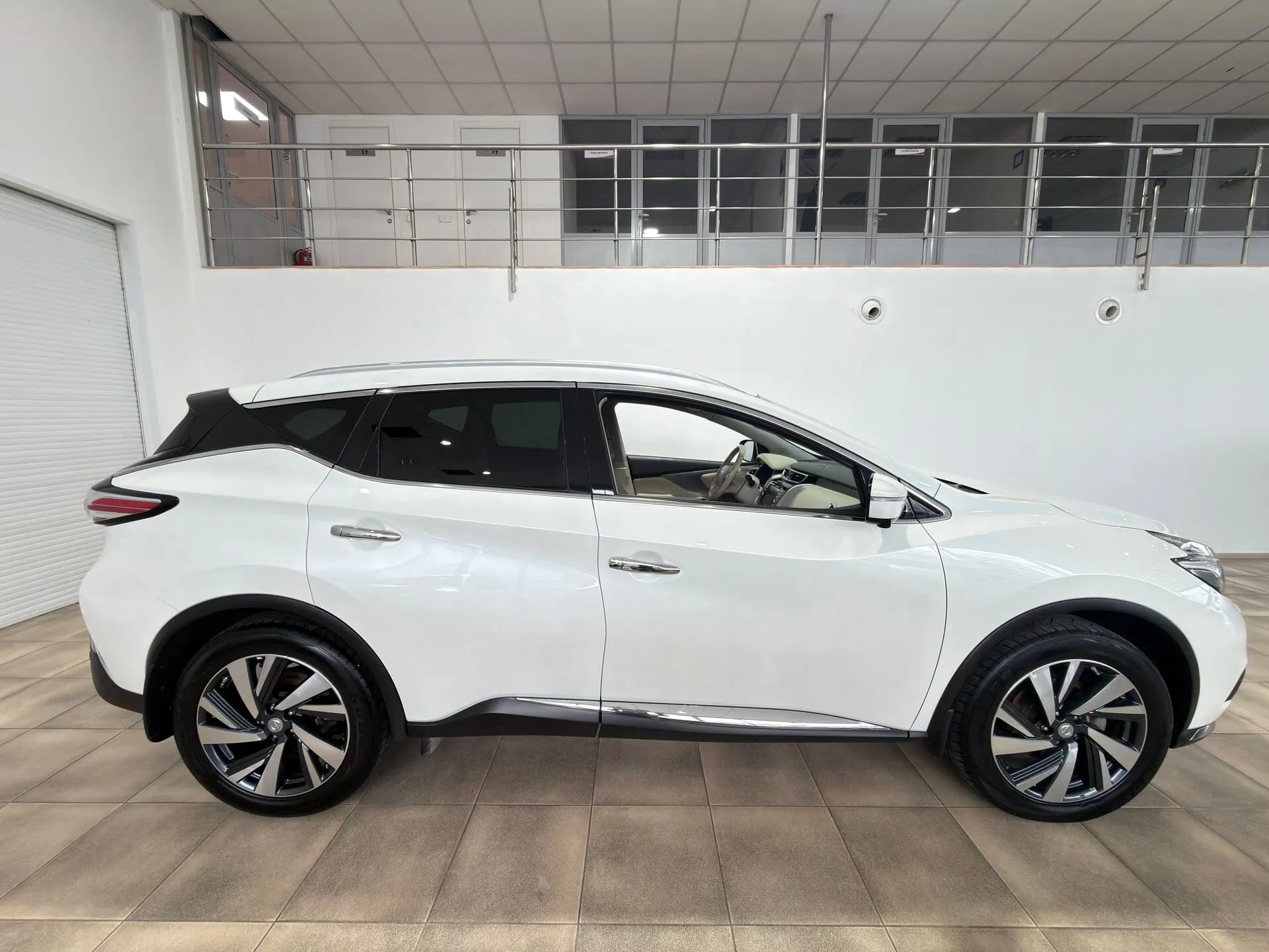 Nissan Murano — фото 7 из 37