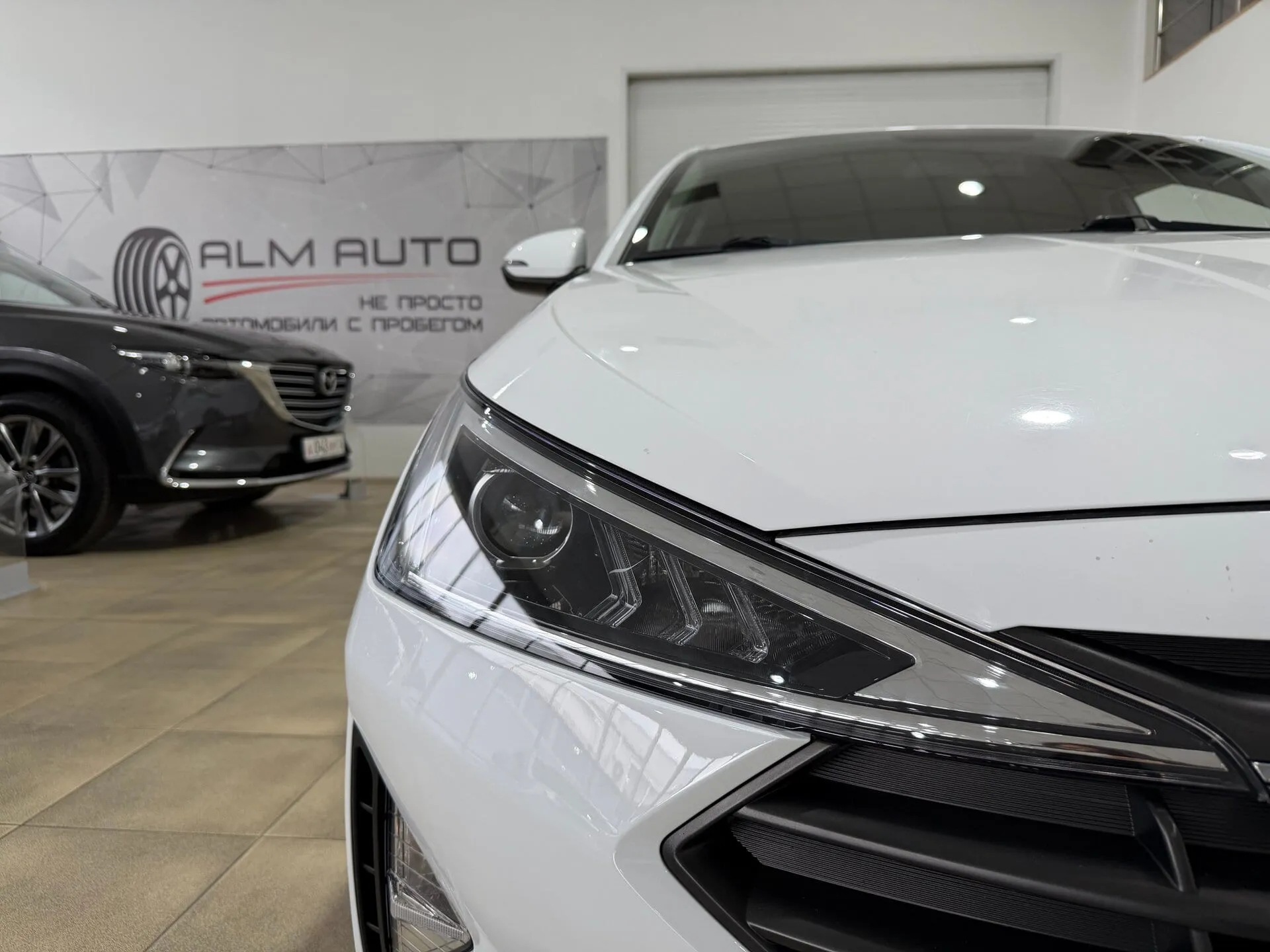 Hyundai Elantra — фото 16 из 34