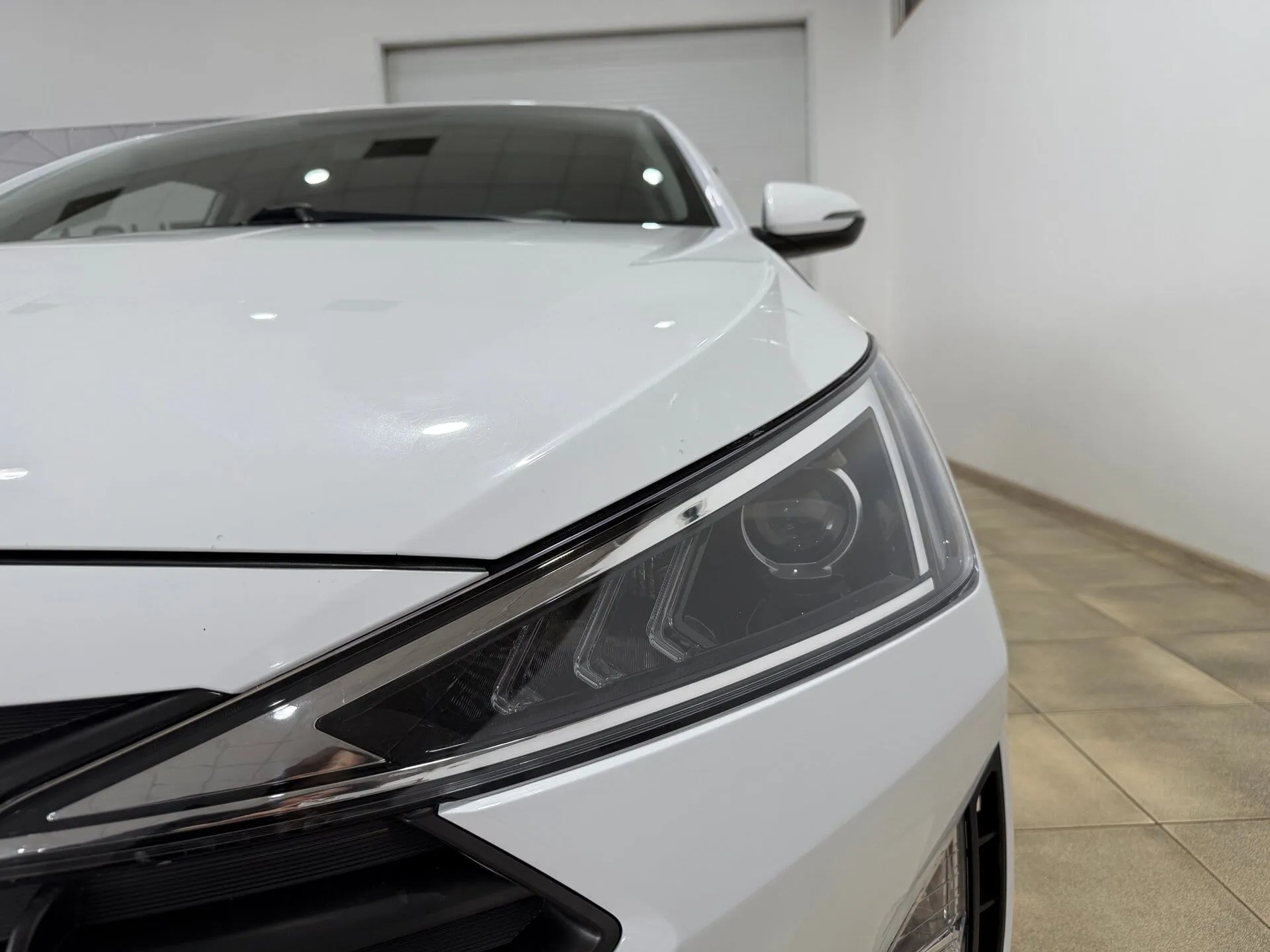 Hyundai Elantra — фото 17 из 34