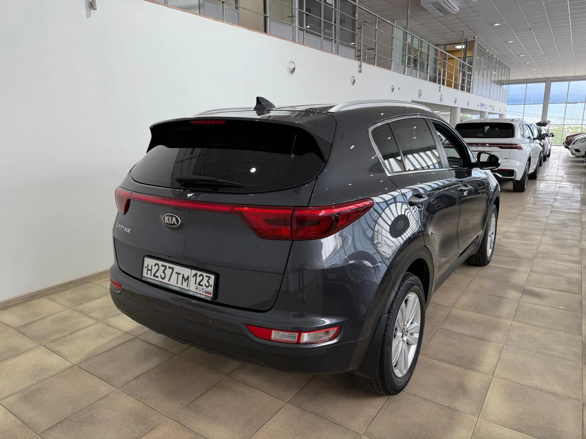 Kia Sportage — фото 4 из 36