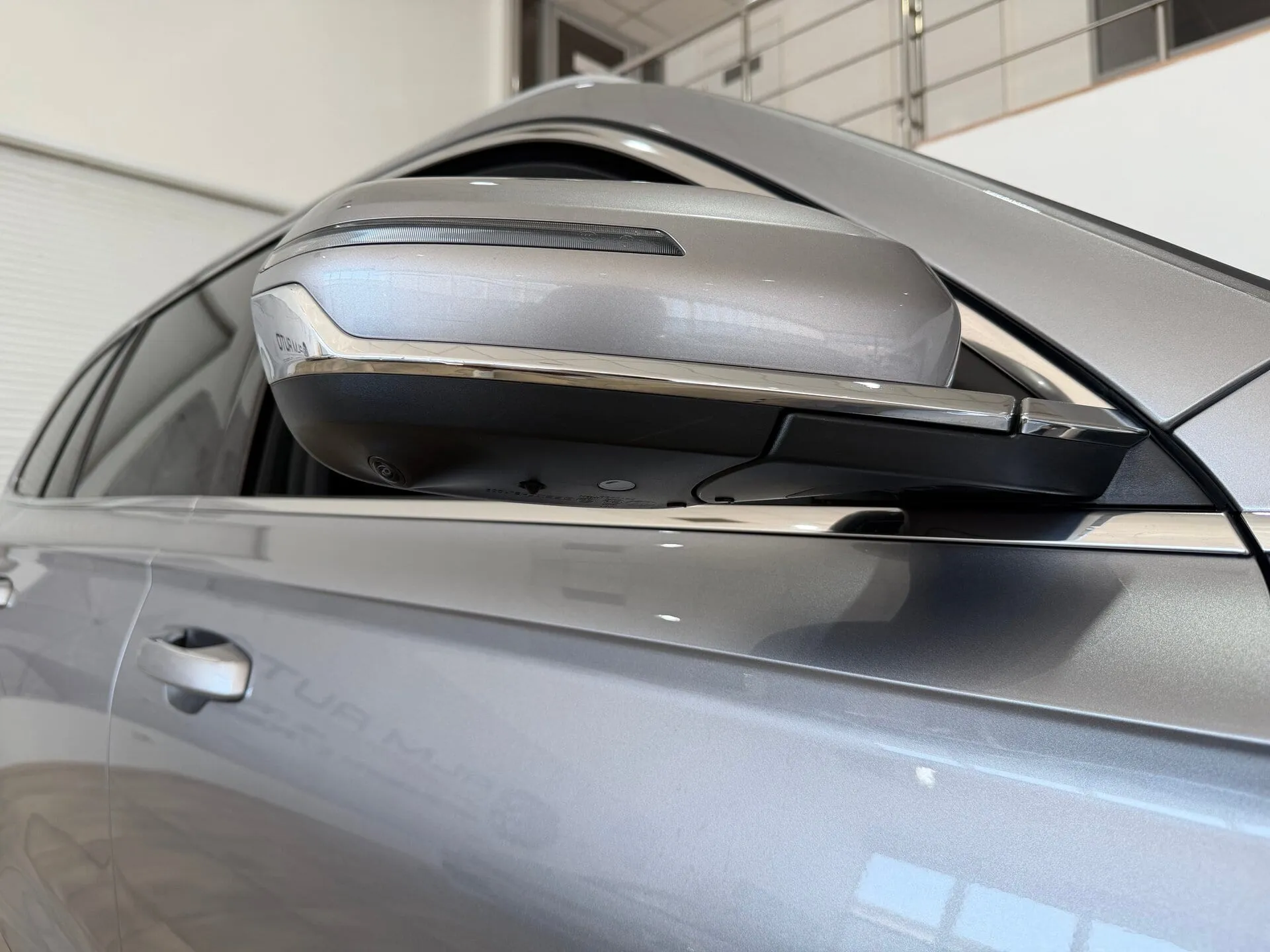 Geely Monjaro — фото 28 из 41