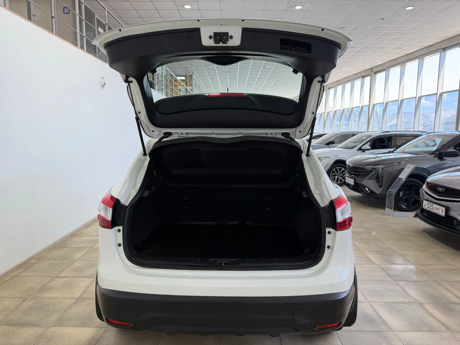 Nissan Qashqai — фото 22 из 32