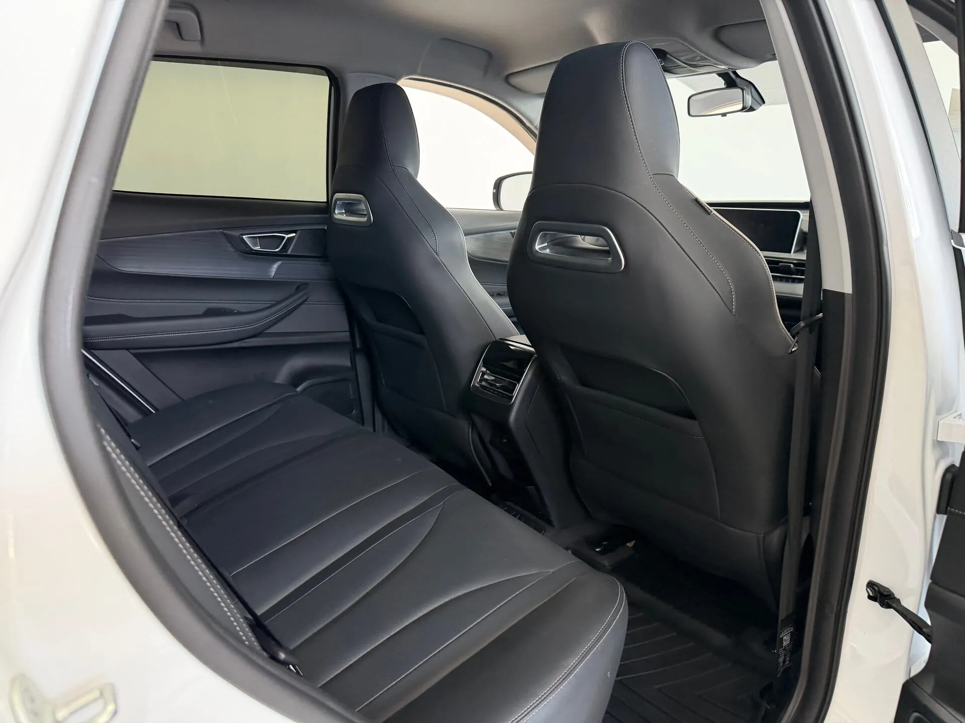 Chery Tiggo 4 — фото 27 из 41