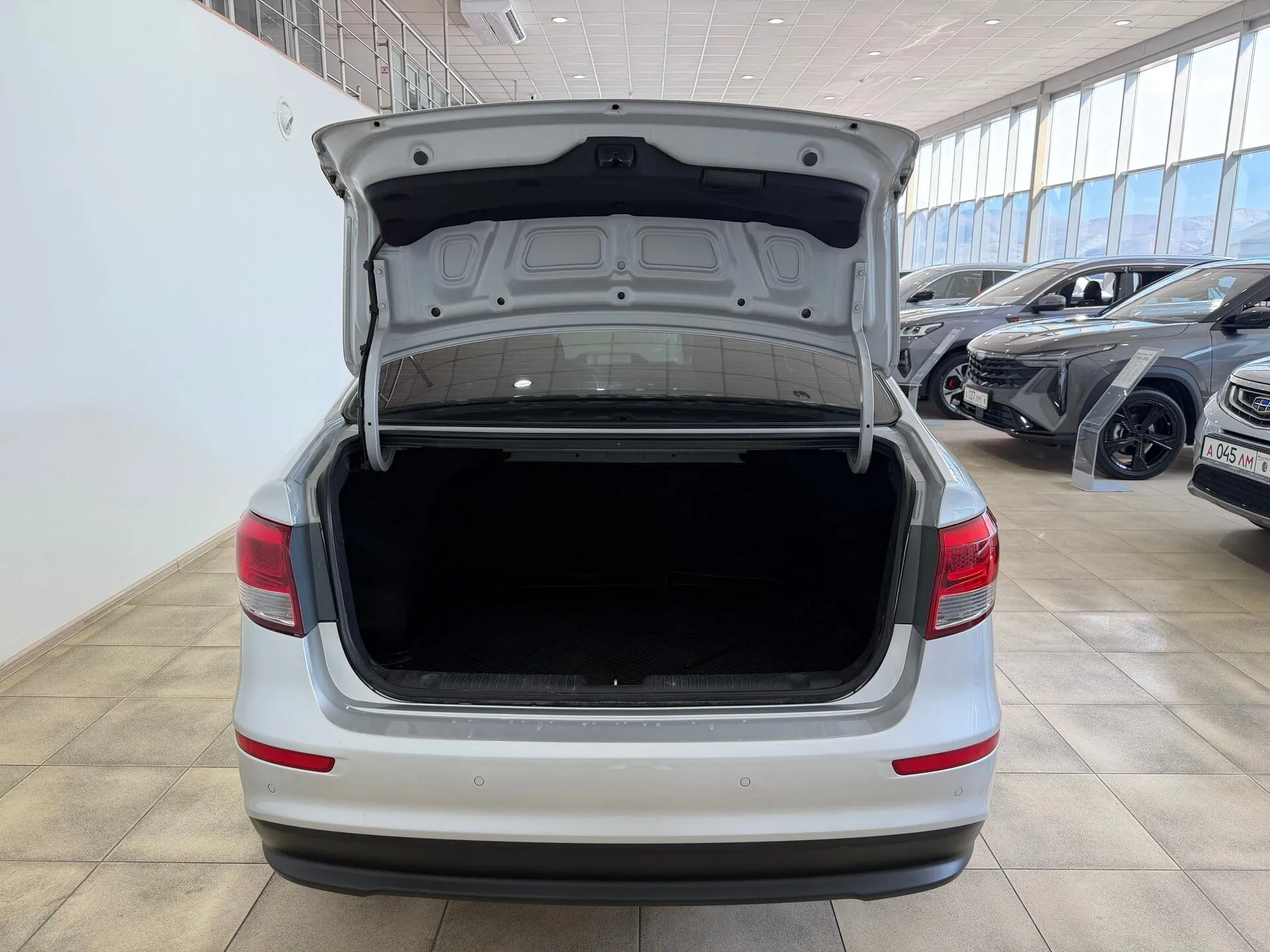 Kia Rio — фото 18 из 28