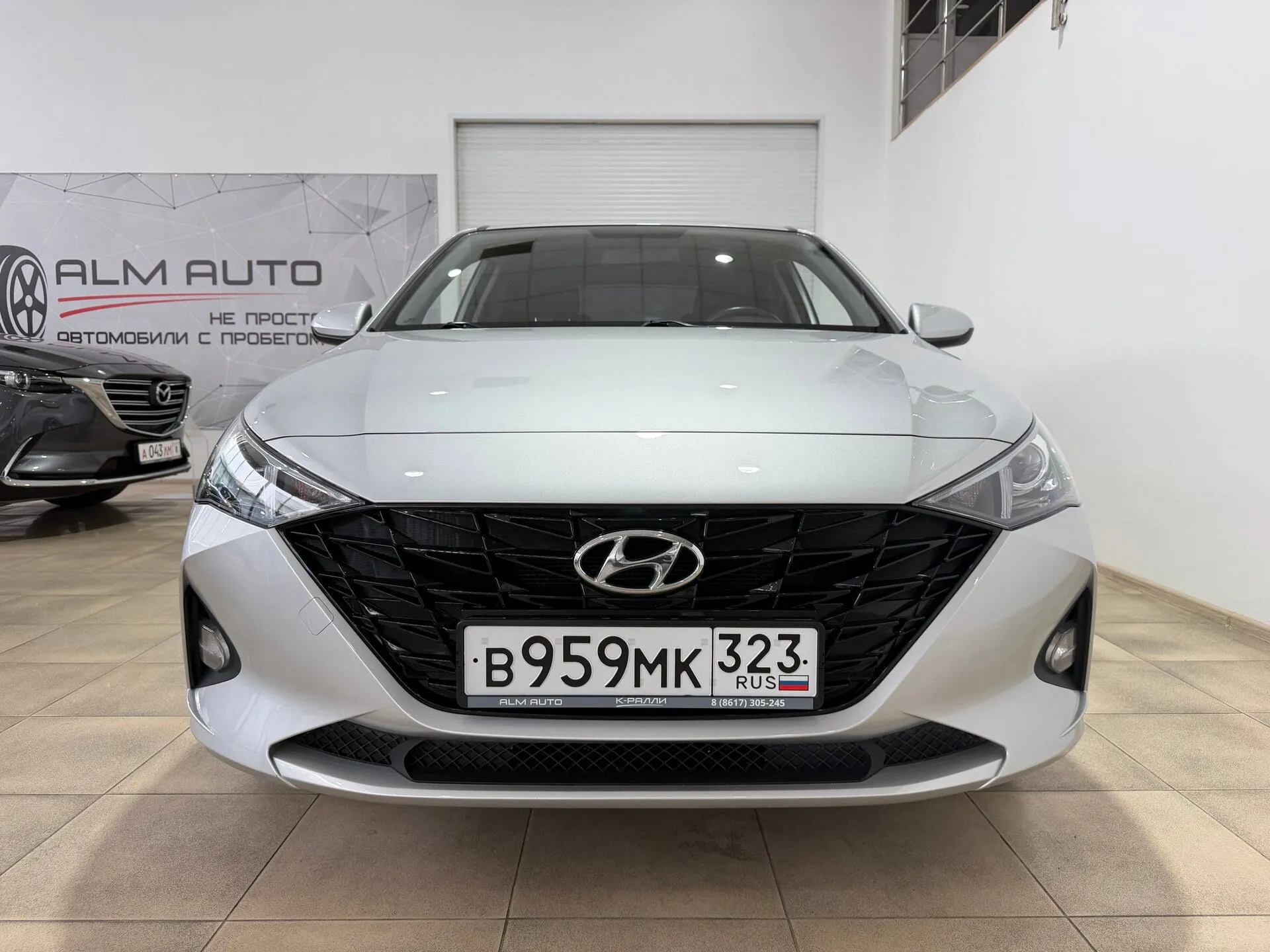 Hyundai Solaris — фото 16 из 37