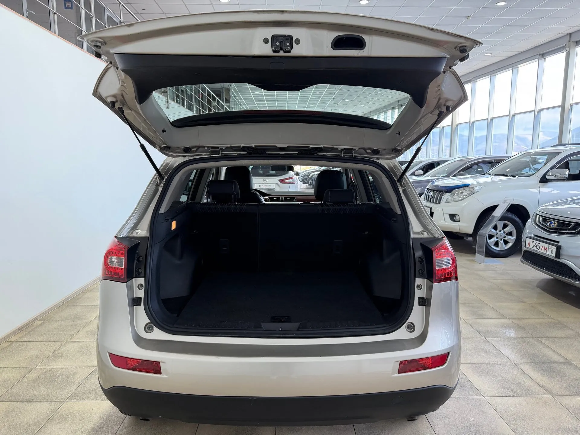 Zotye T600 — фото 21 из 34