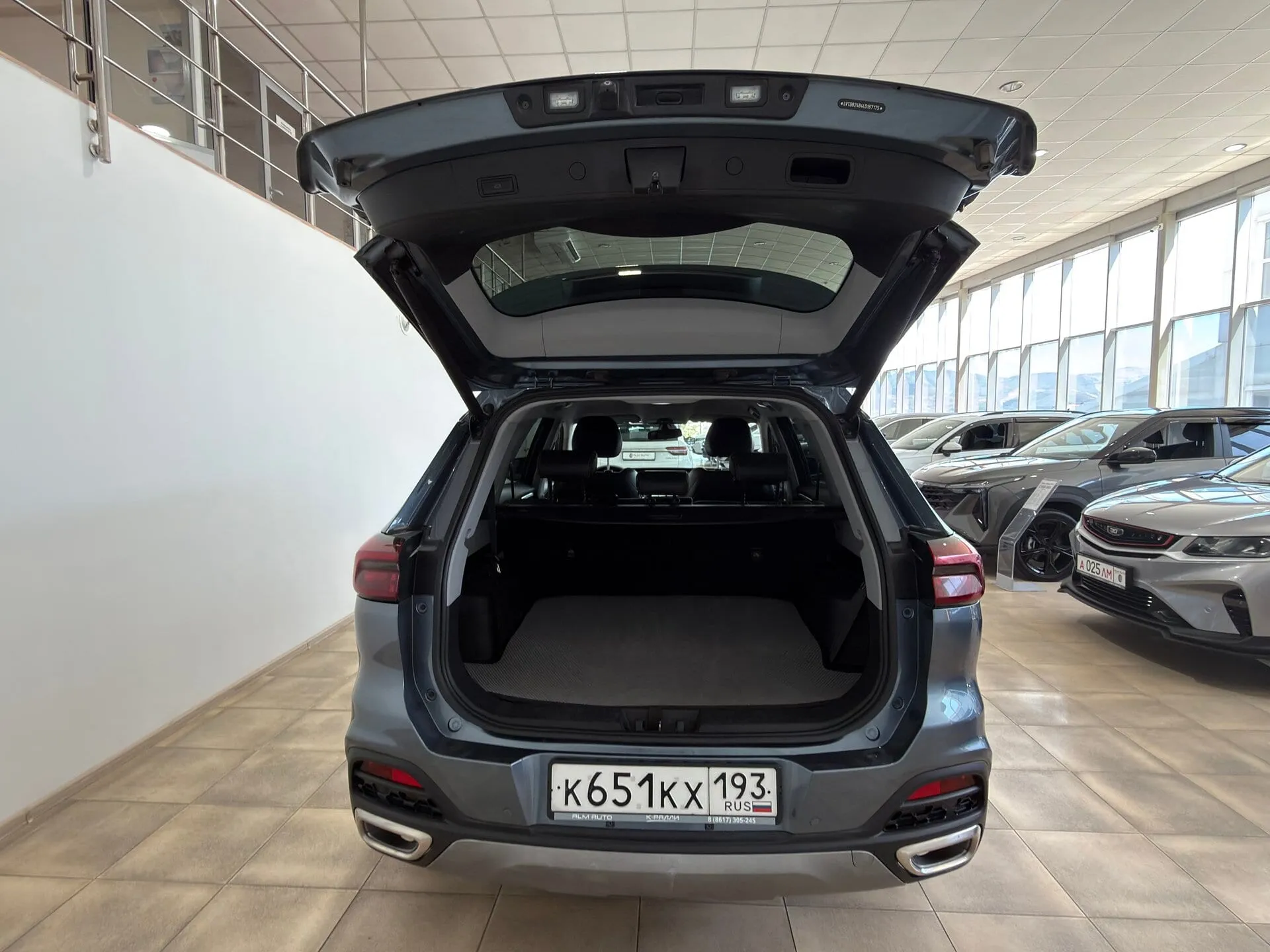 Chery Tiggo 8 — фото 22 из 40