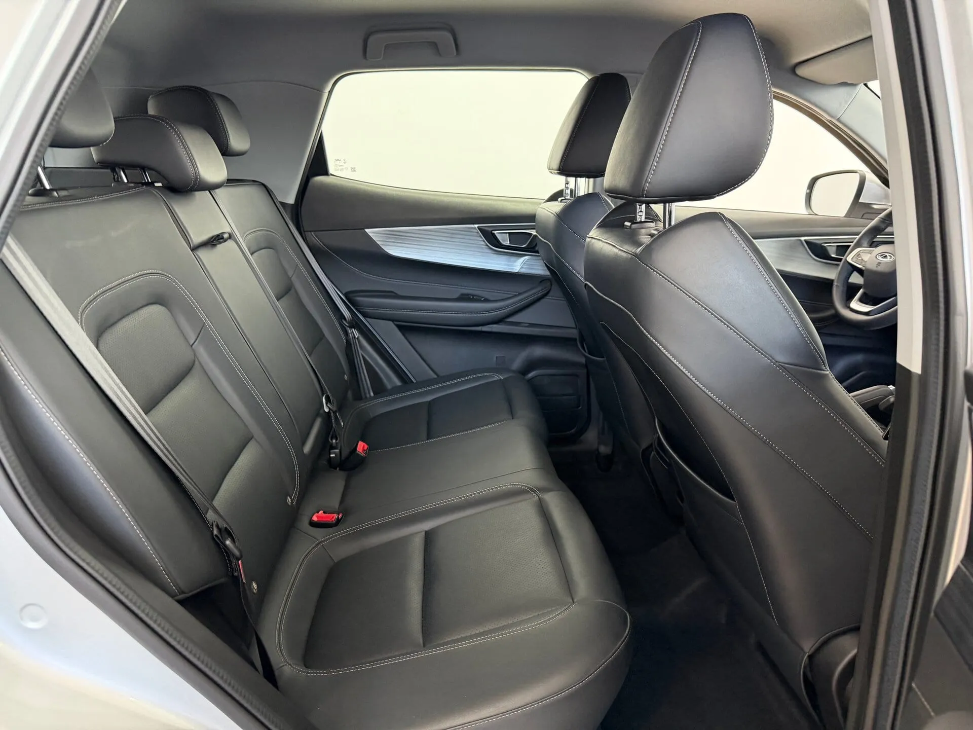 Chery Tiggo 4 Pro — фото 15 из 39