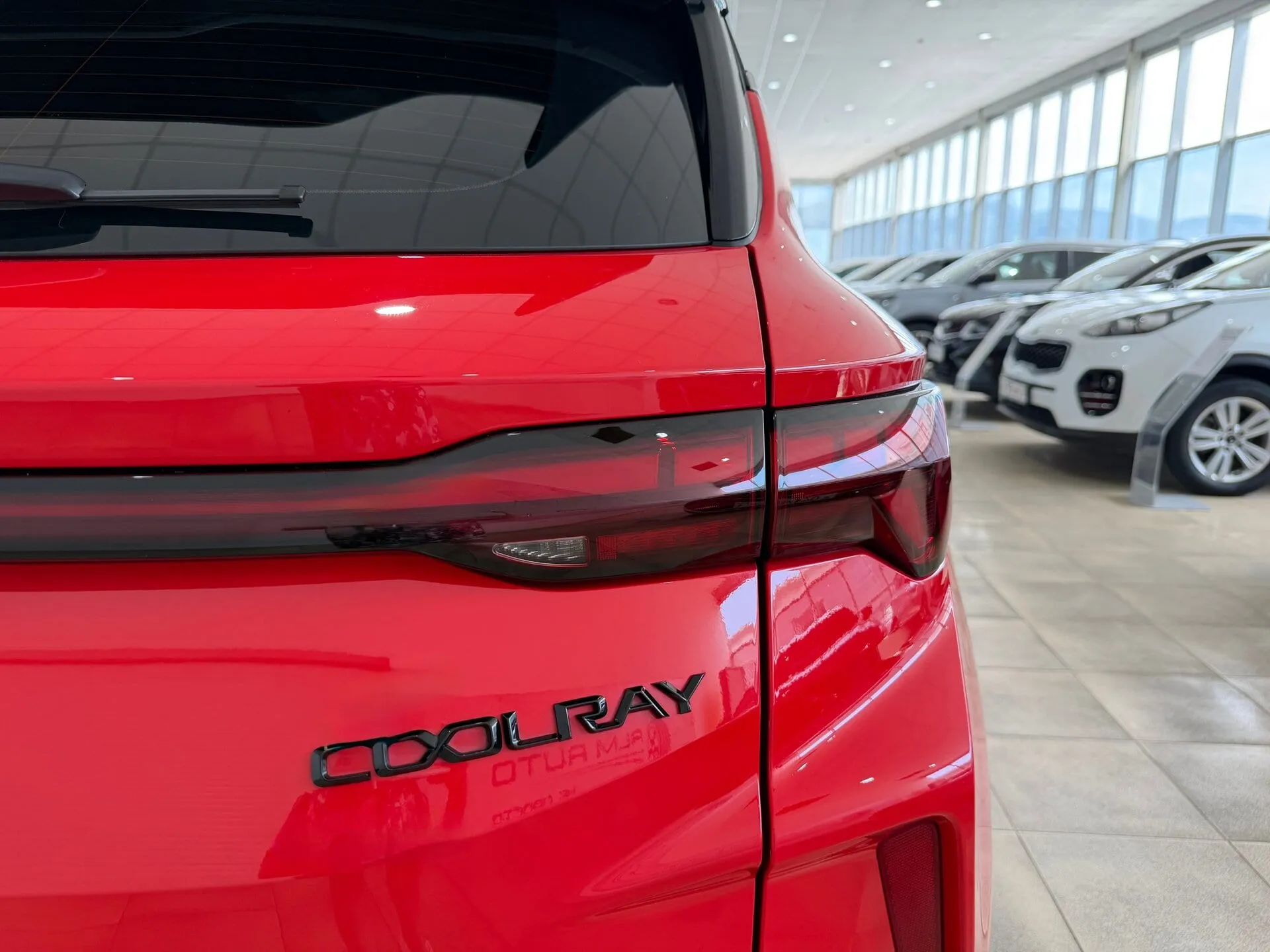 Geely Coolray — фото 20 из 43