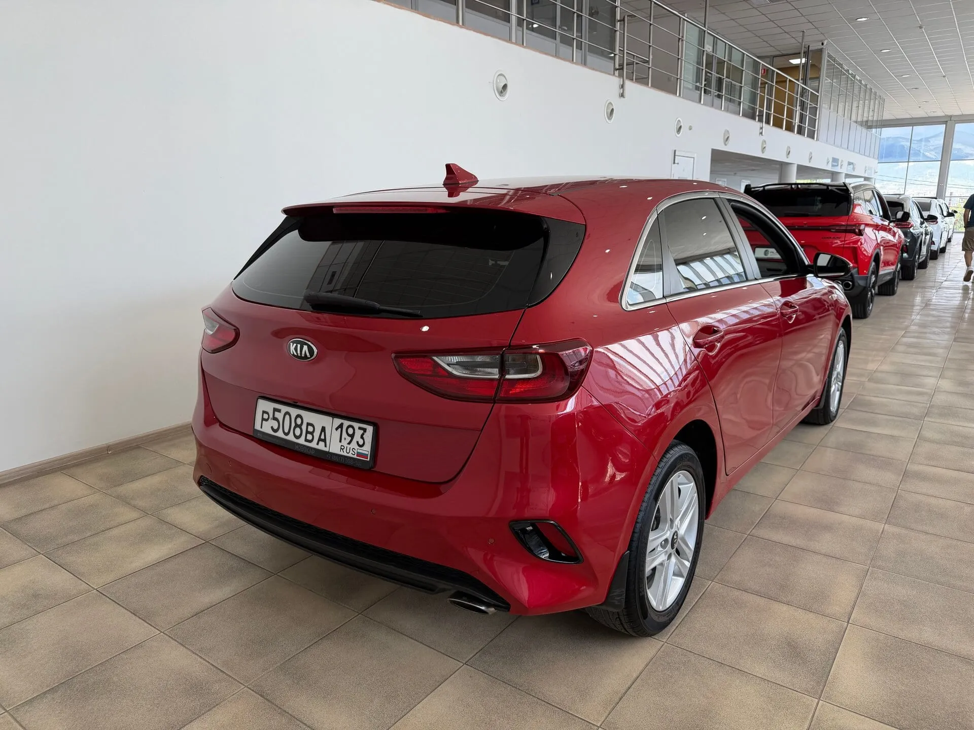 Kia Ceed — фото 4 из 36