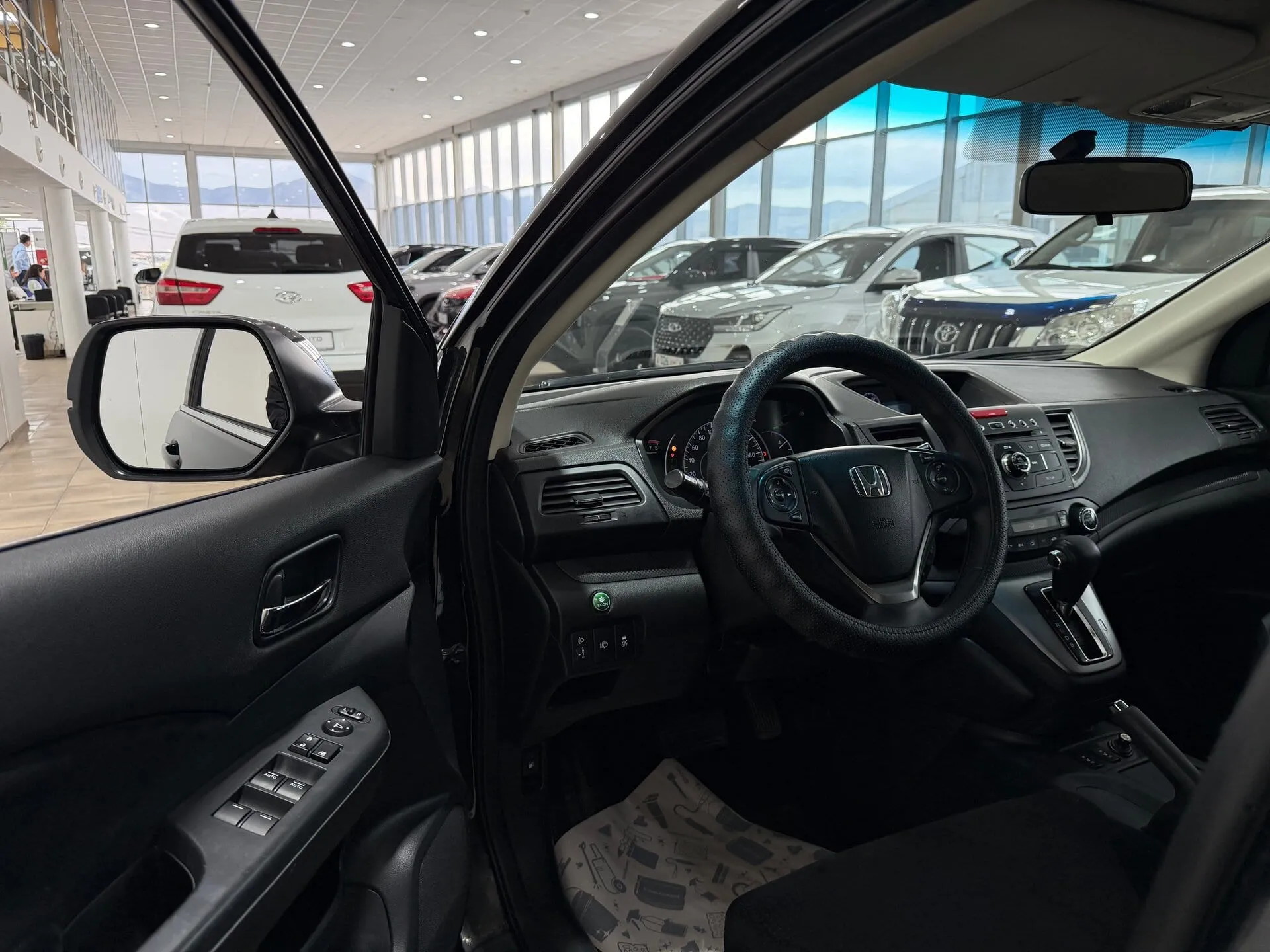 Honda CR-V — фото 8 из 30