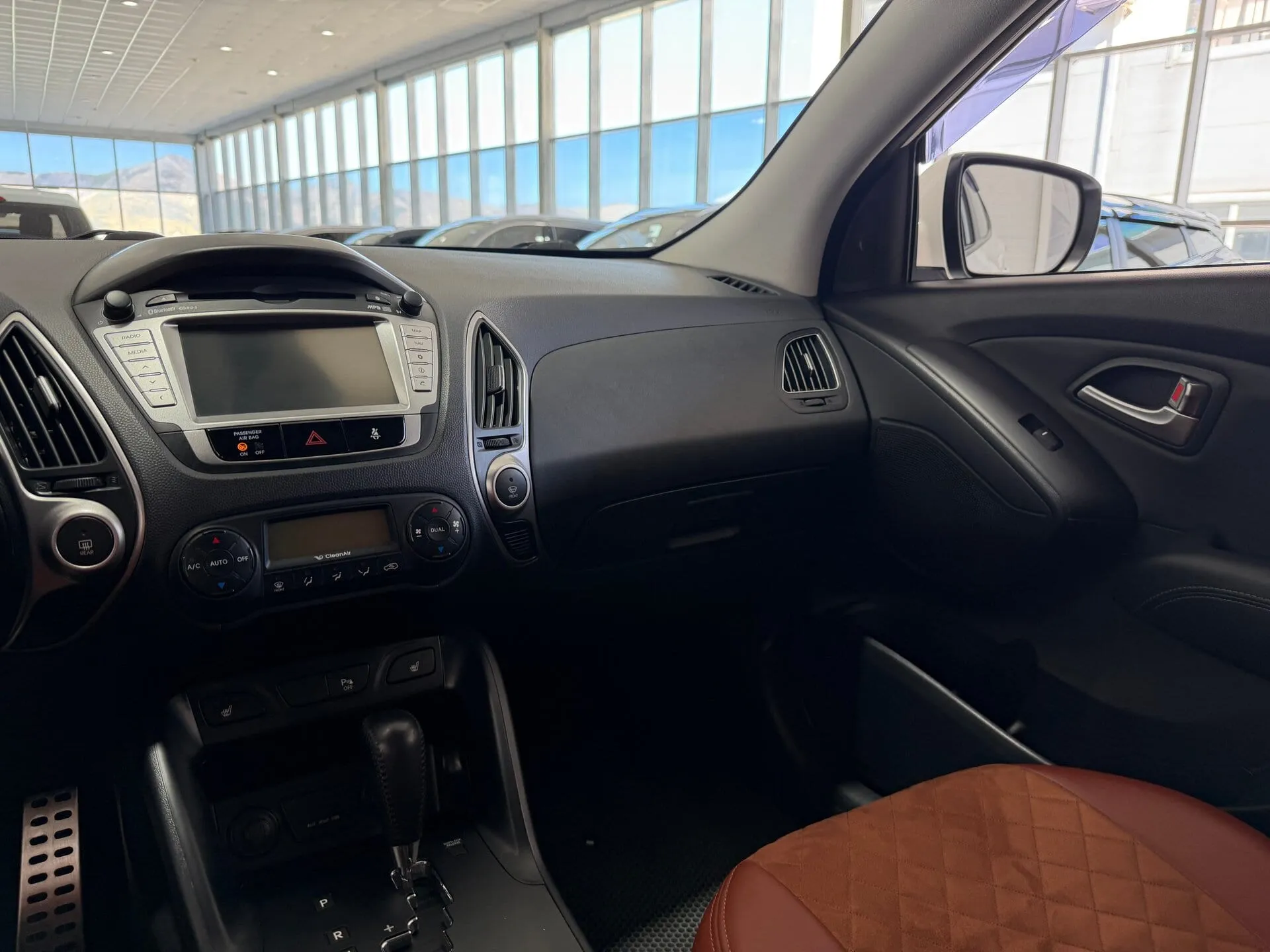 Hyundai ix35 — фото 33 из 35