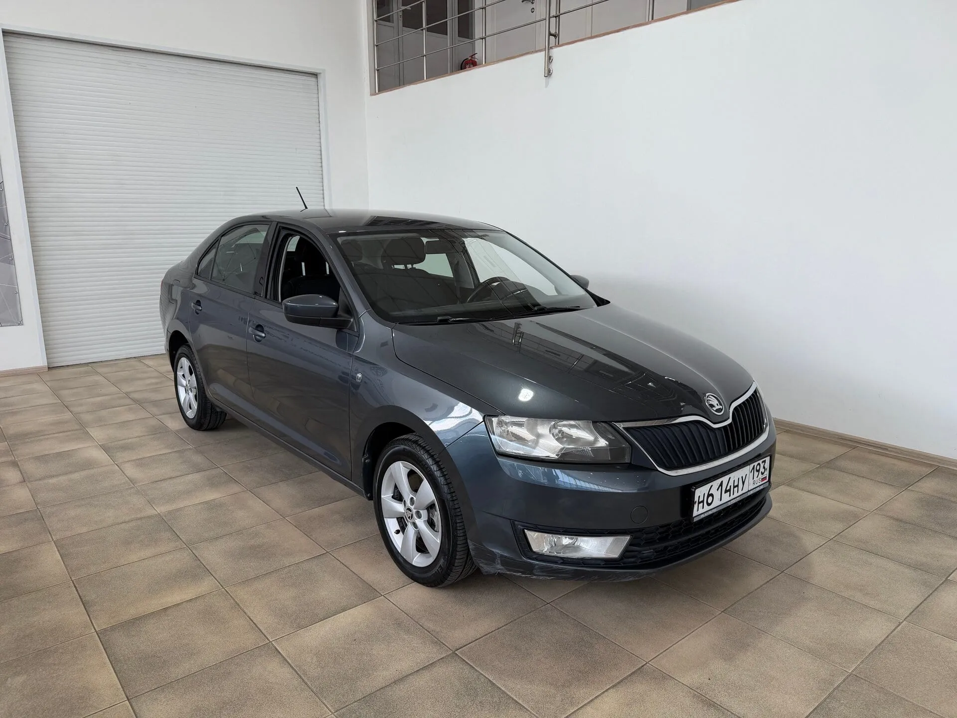 Skoda Rapid — фото 2 из 32