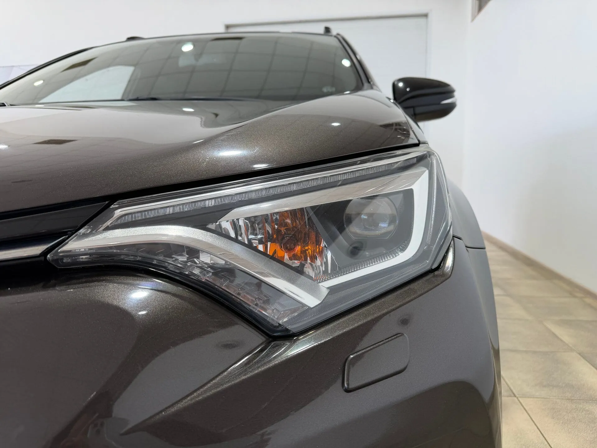 Toyota RAV4 — фото 18 из 39