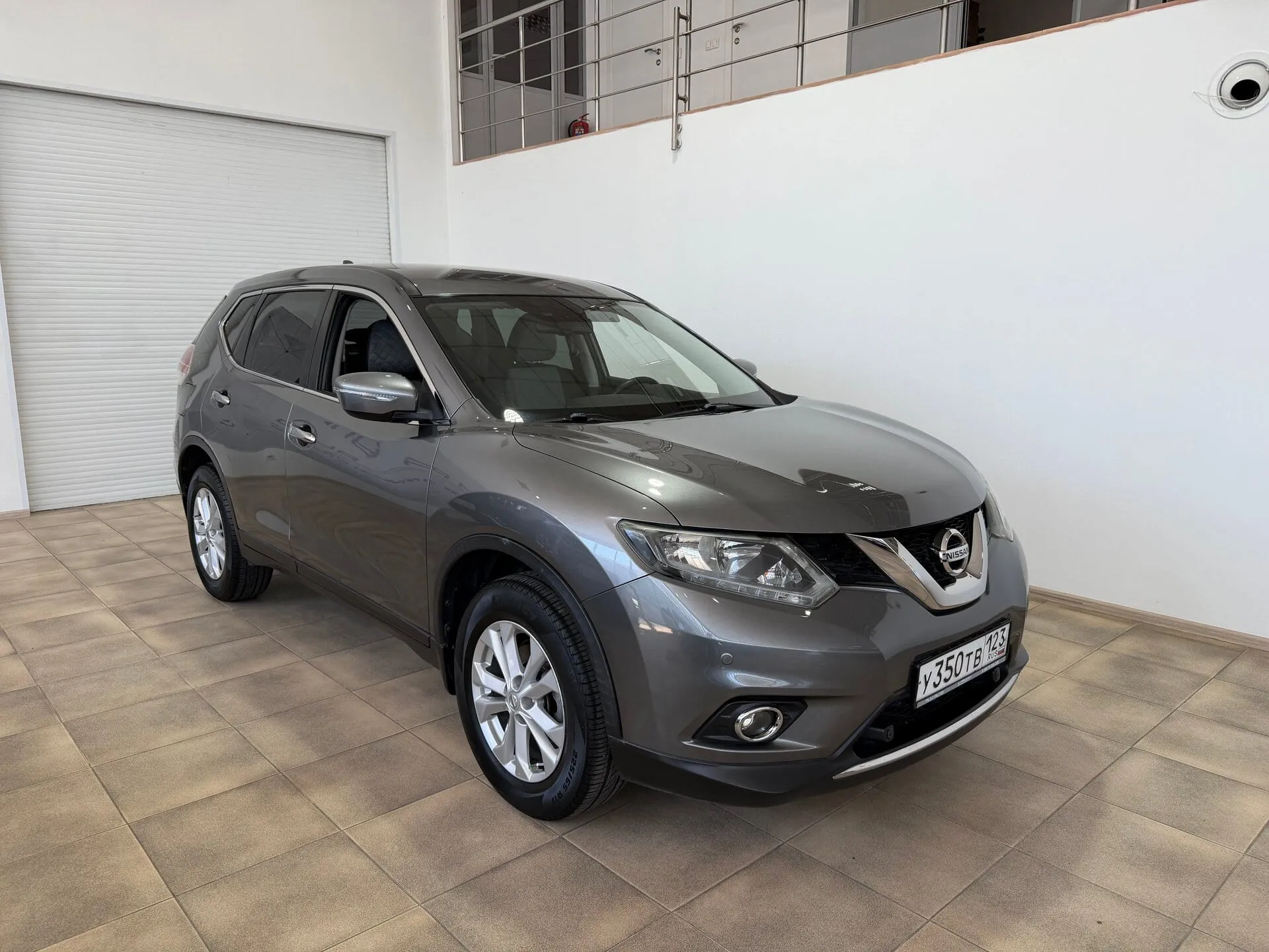 Nissan X-Trail — фото 2 из 37