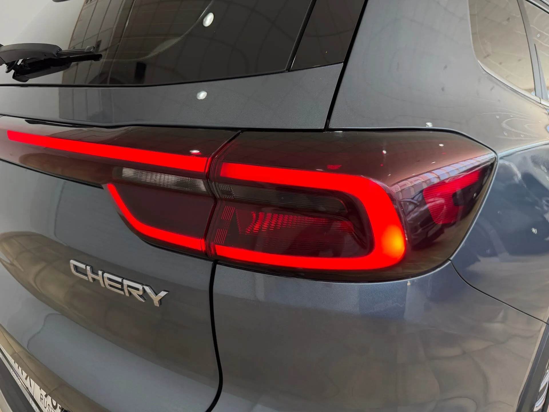 Chery Tiggo 8 — фото 19 из 40