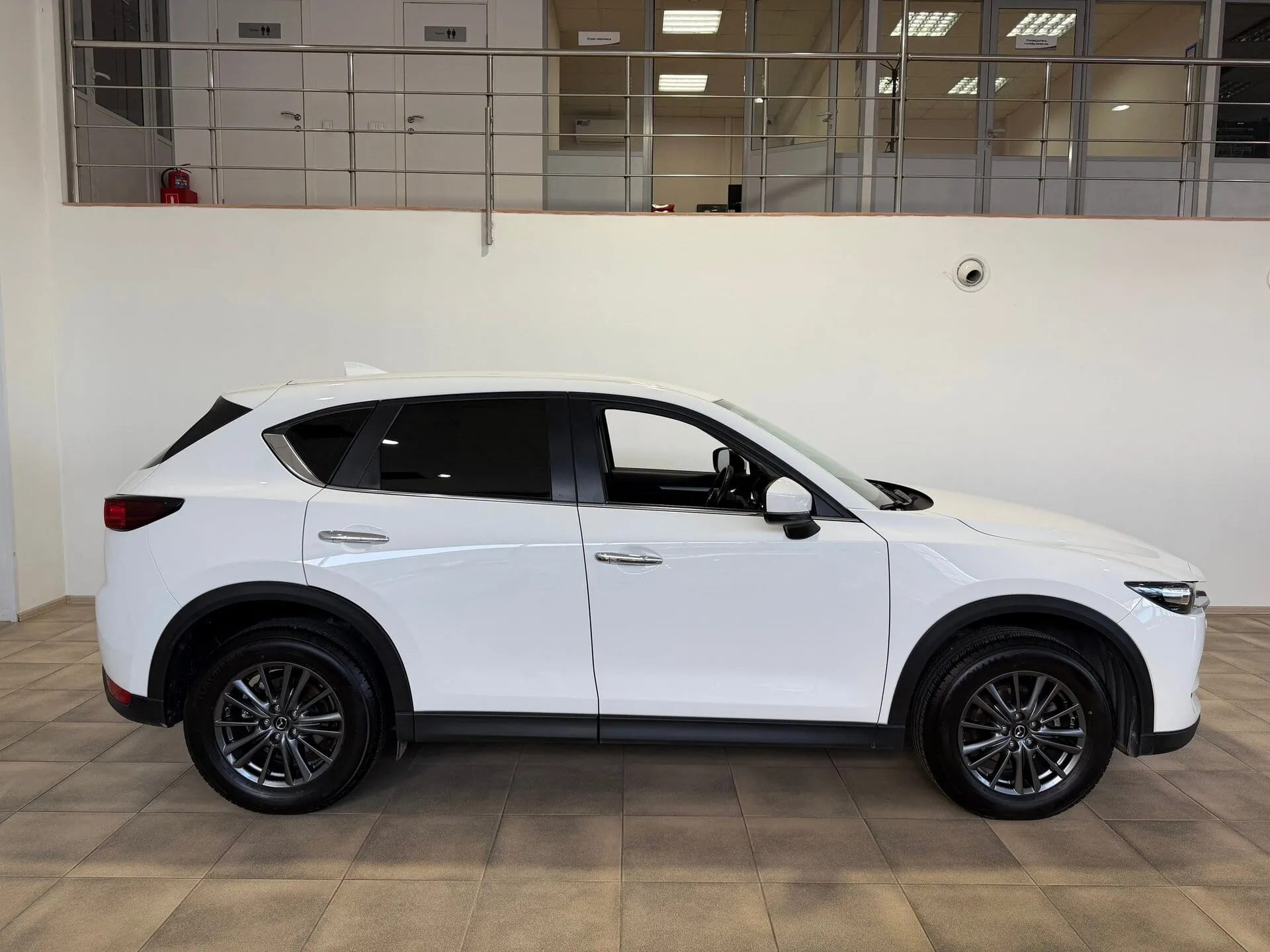 Mazda CX-5 — фото 7 из 36