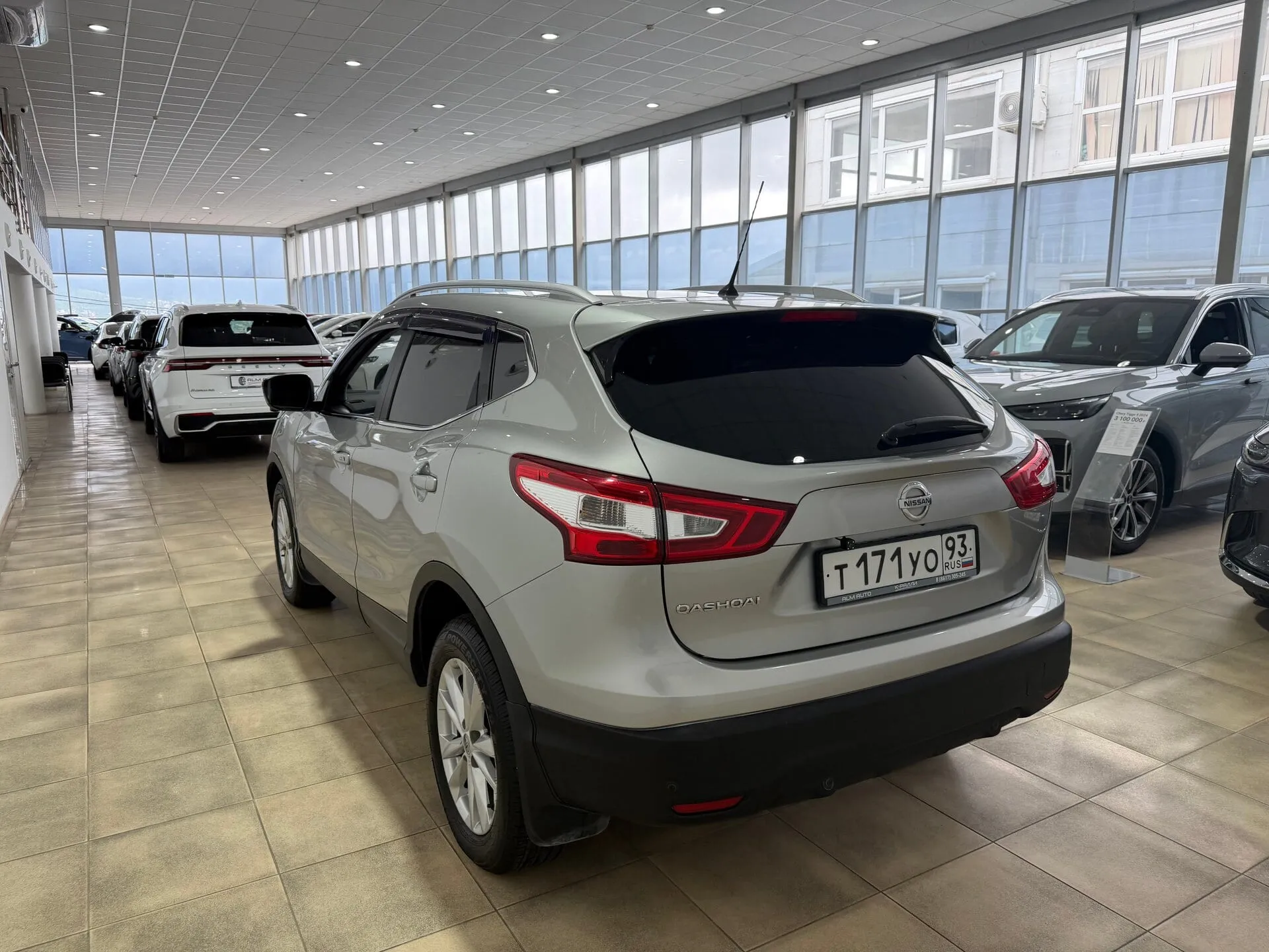 Nissan Qashqai — фото 6 из 34