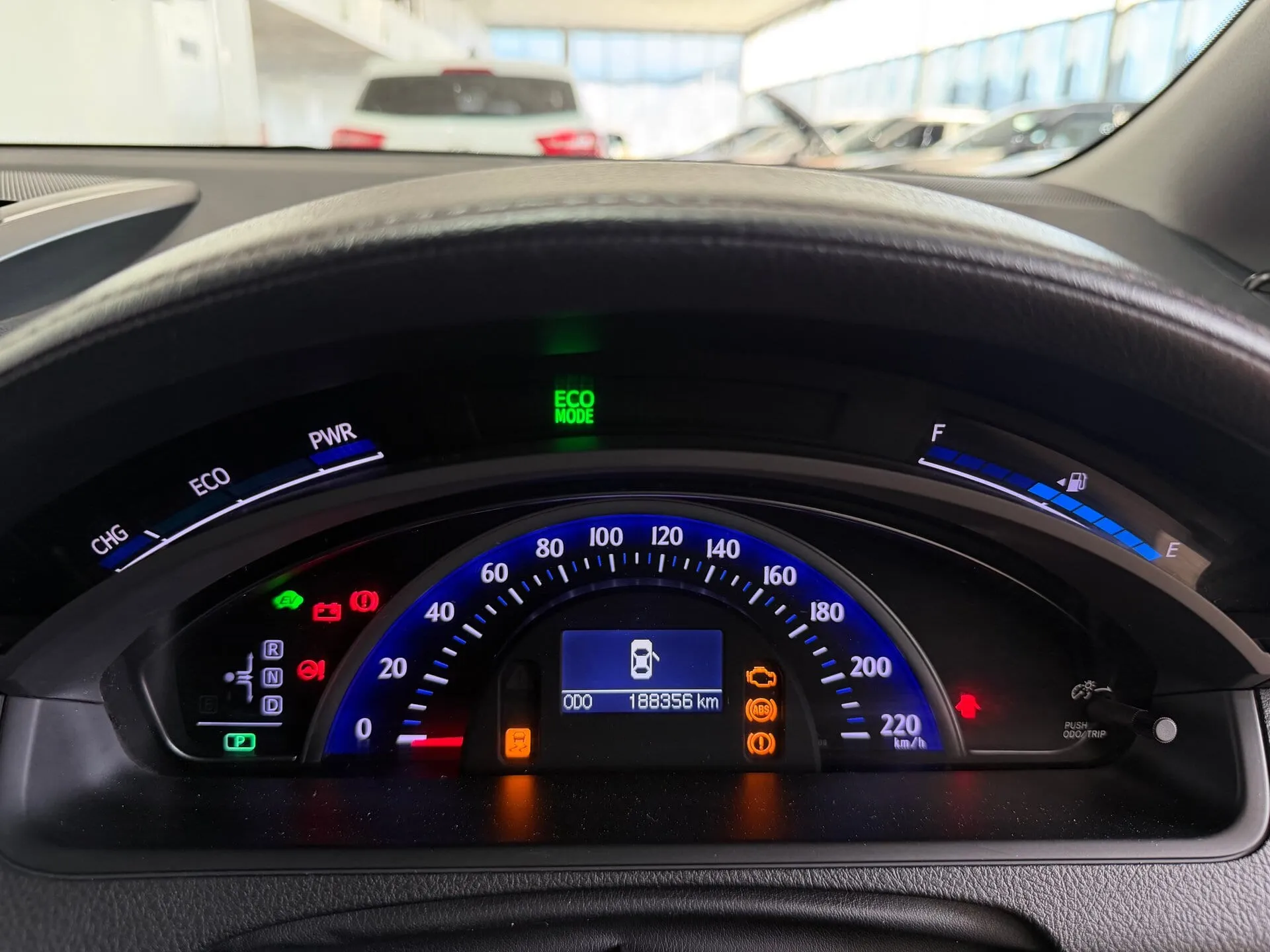 Toyota Sai — фото 12 из 33