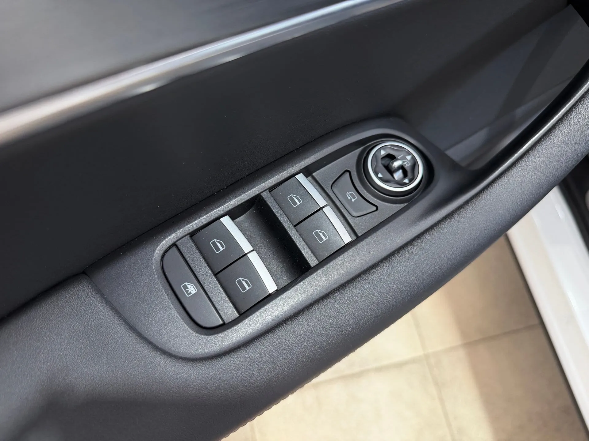 Chery Tiggo 7 Pro — фото 34 из 40