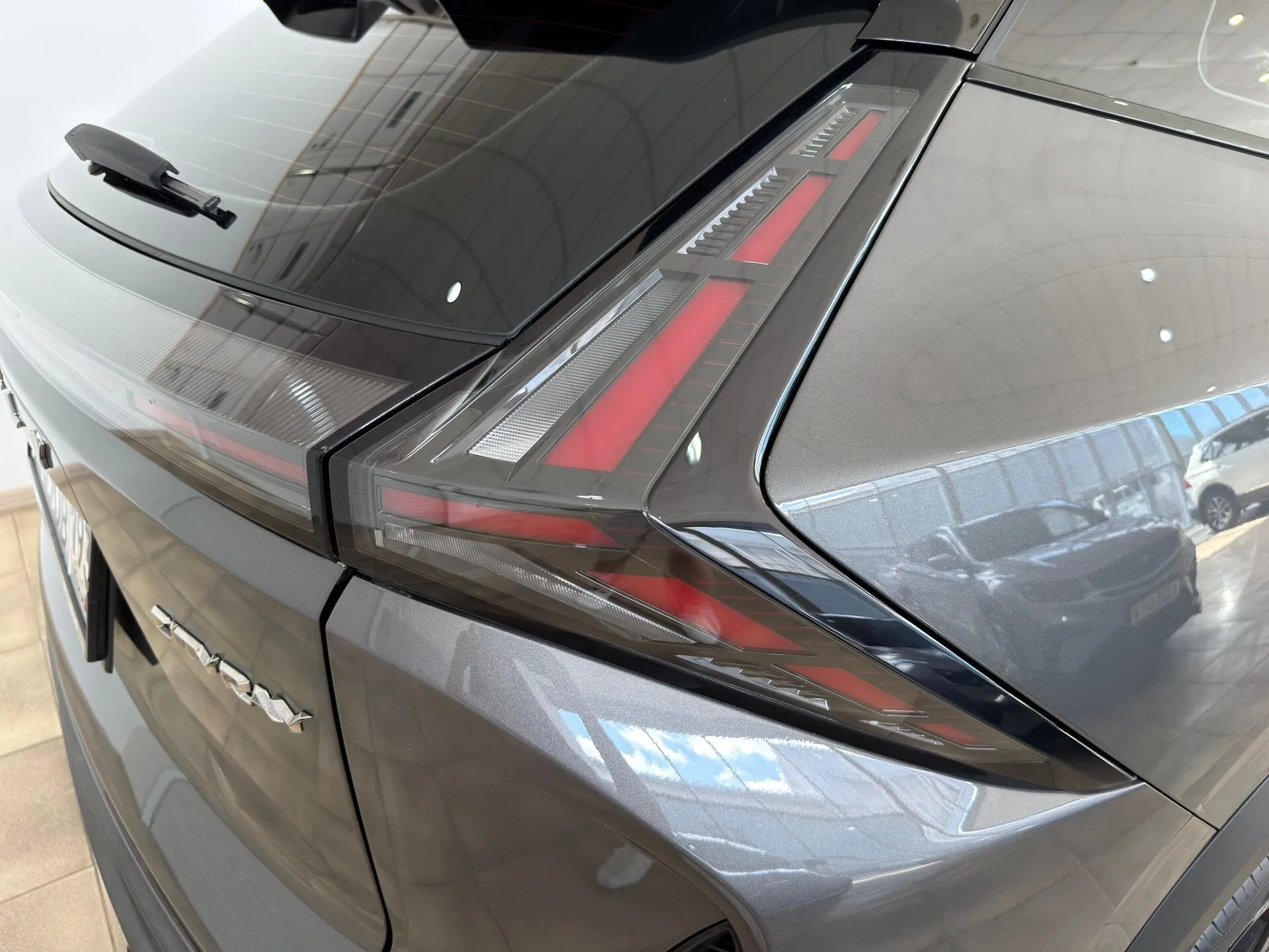 Geely Cityray — фото 21 из 39