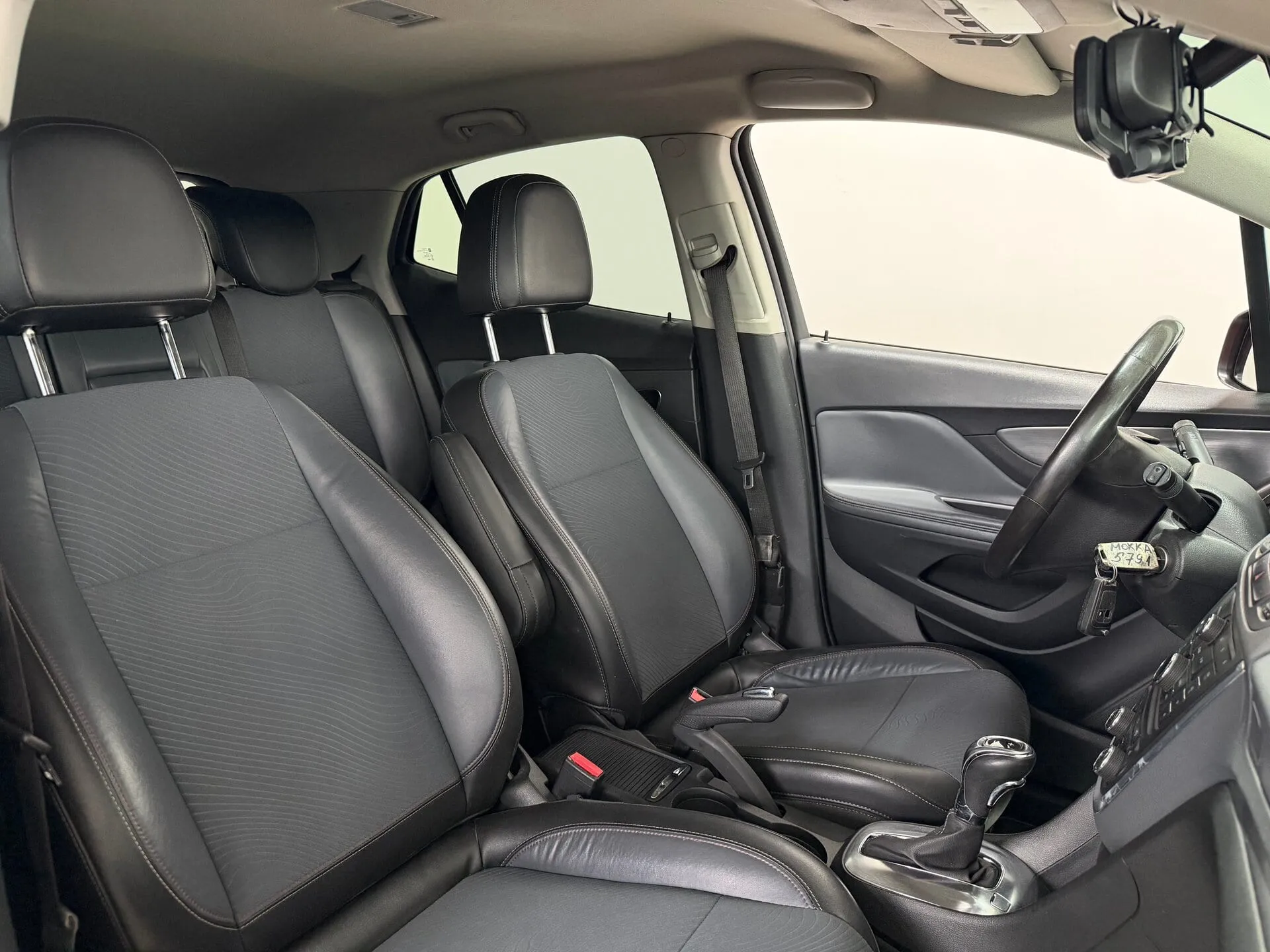 Opel Mokka — фото 27 из 36