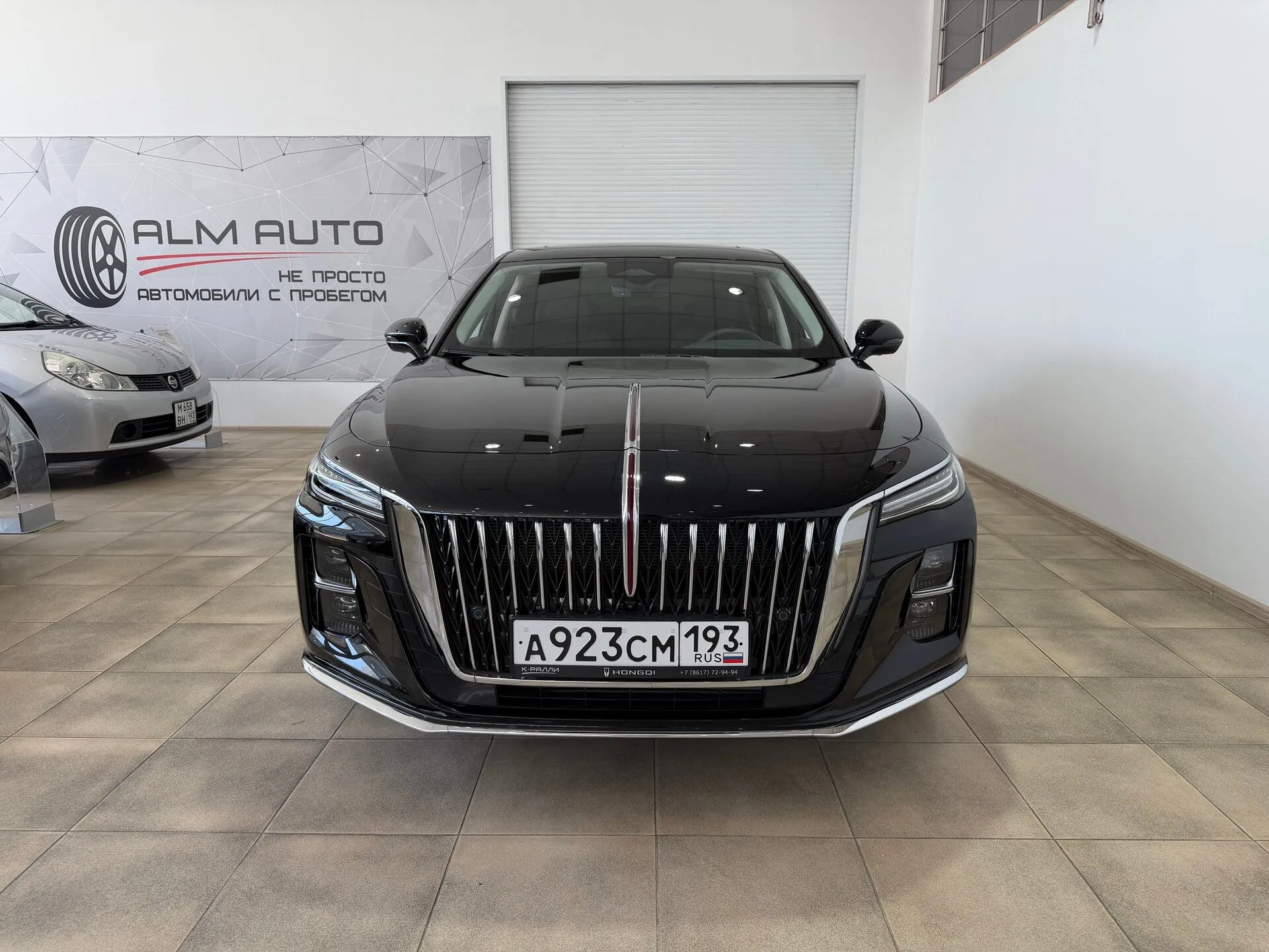 Hongqi H5 — фото 3 из 44