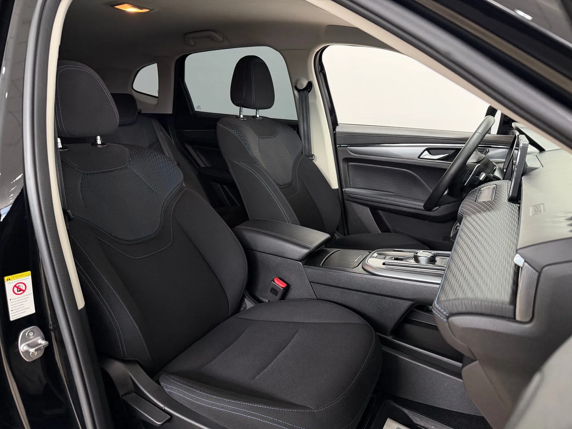 Haval Jolion — фото 28 из 36